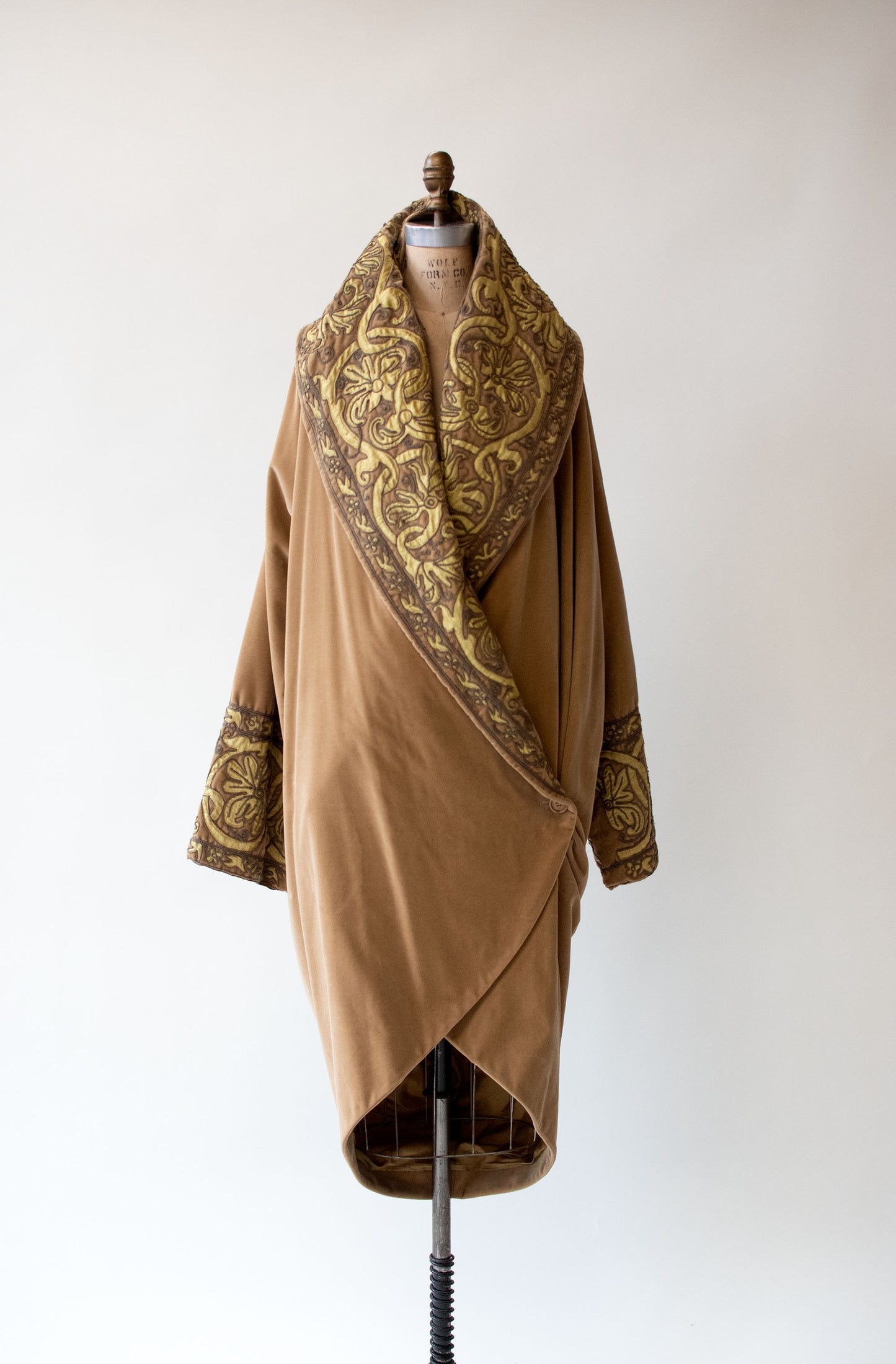 Velvet Cocoon Coat | Romeo Gigli AW 1989 / 90