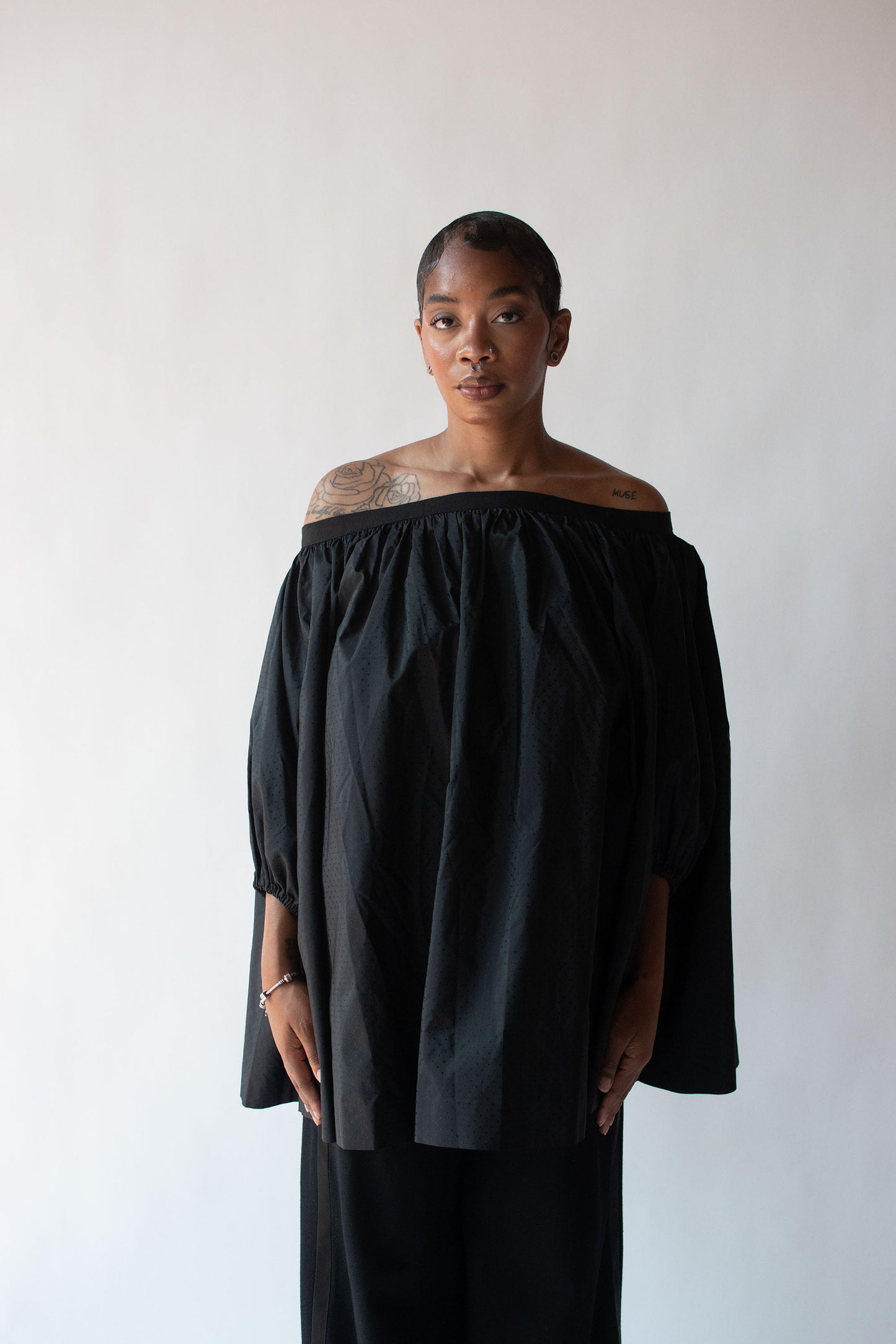 1990s Open Back Off the Shoulder Silk Blouse | Isaac Mizrahi