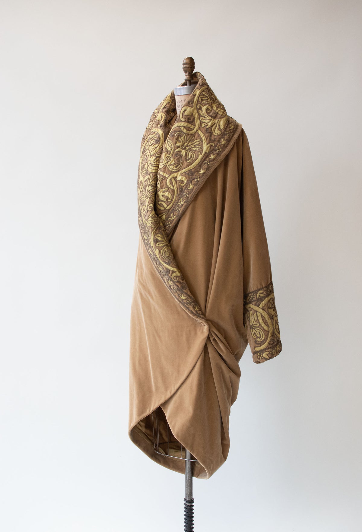 Velvet Cocoon Coat | Romeo Gigli AW 1989 / 90