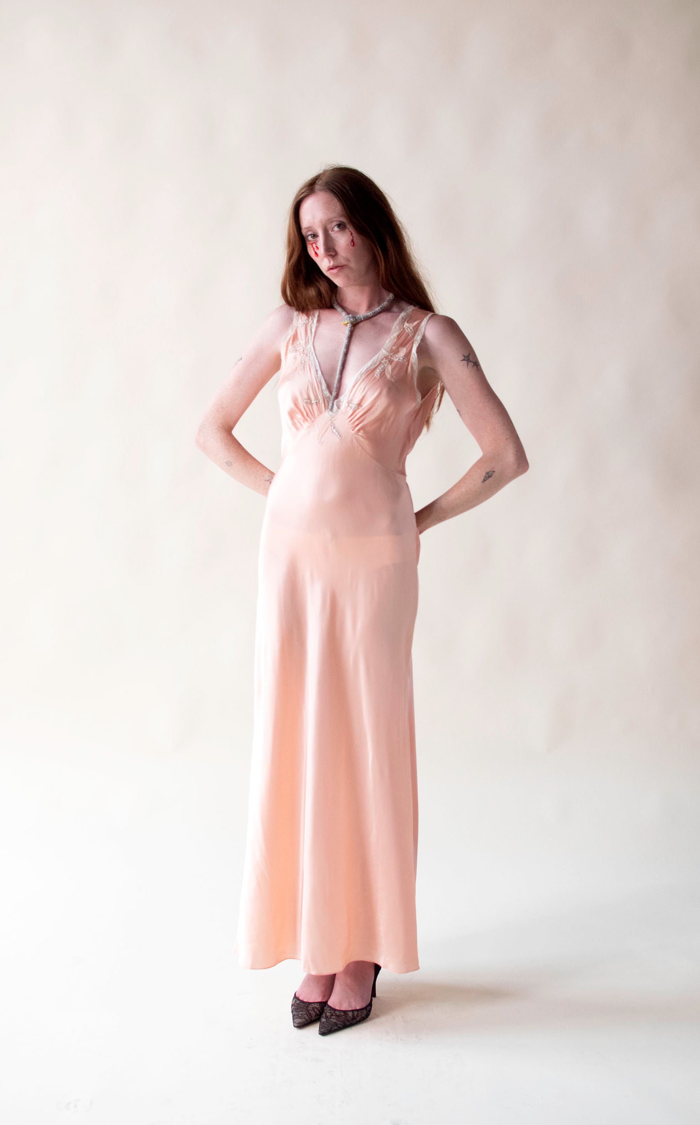 1930s Sweet Pea Peach Nightgown | Yolonde