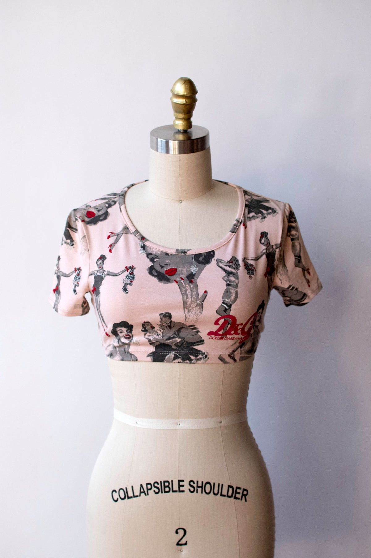 D & G