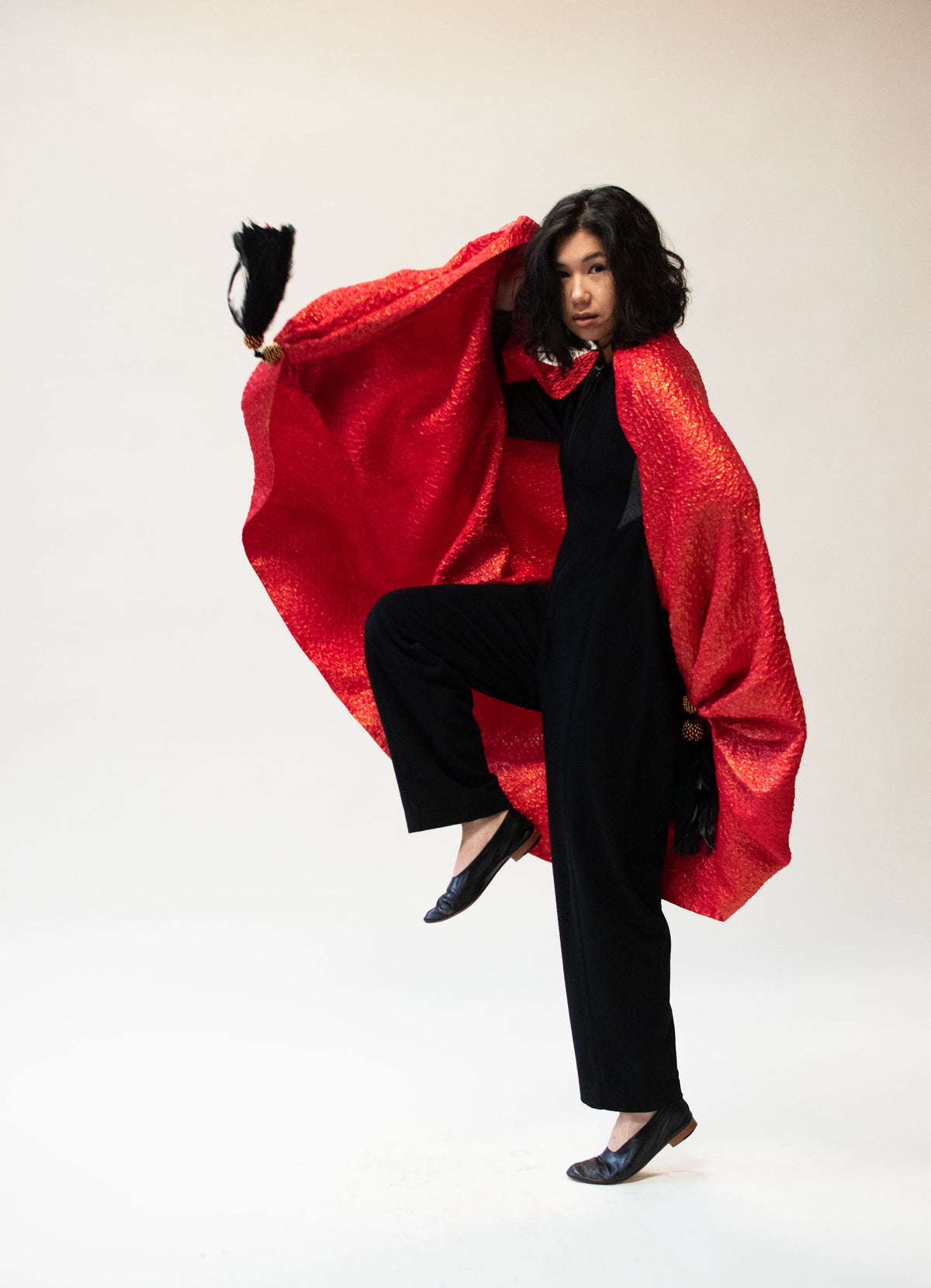 Red Lame Evening Shawl | Isabel Canovas