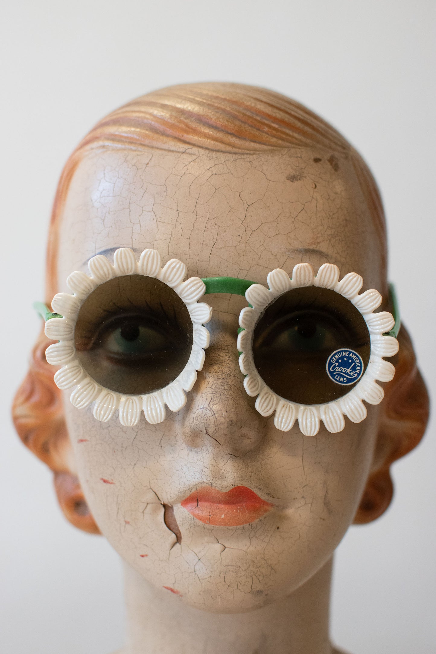 1940s Daisy Sunglasses | Green Temples