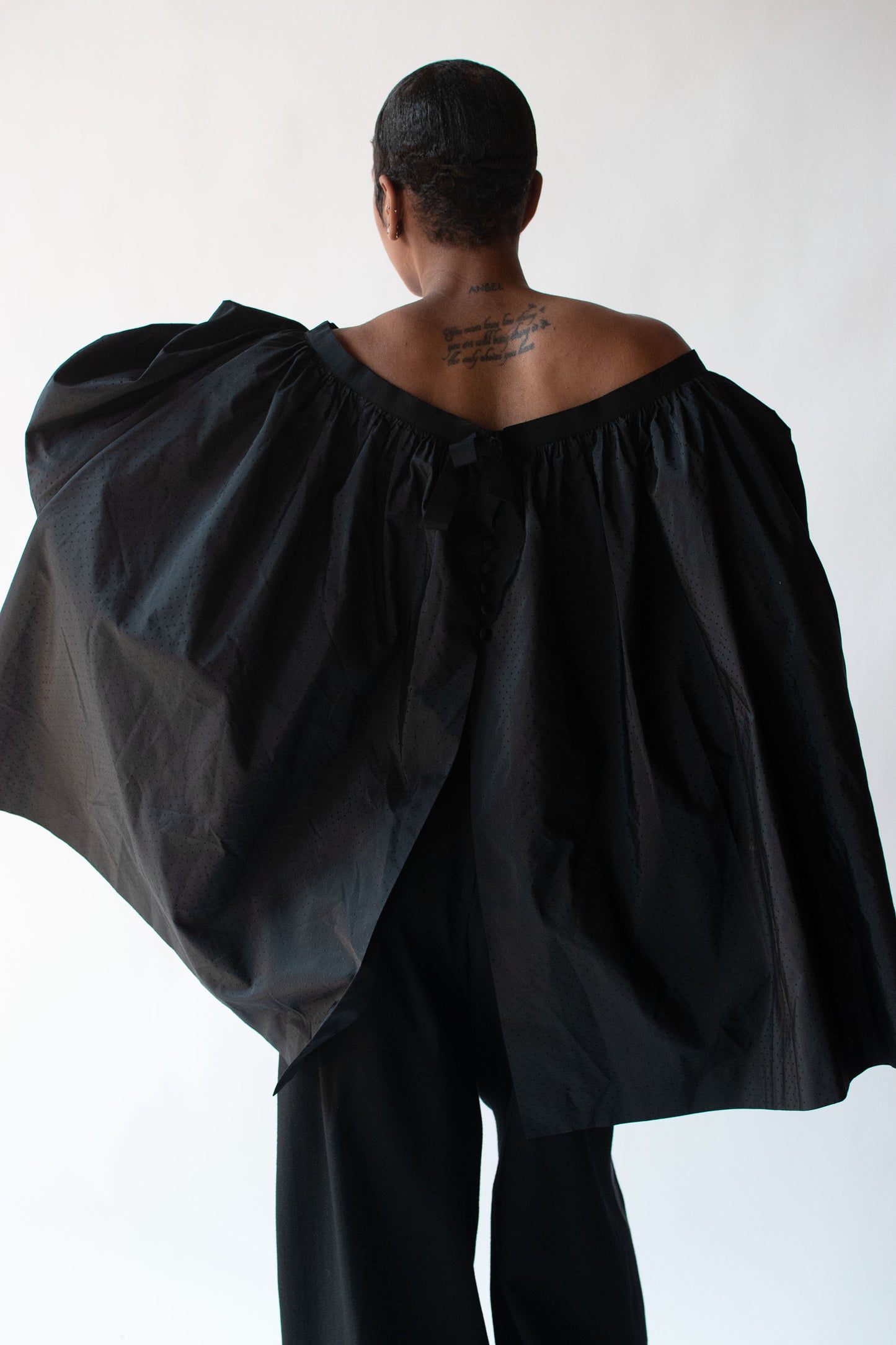 1990s Open Back Off the Shoulder Silk Blouse | Isaac Mizrahi