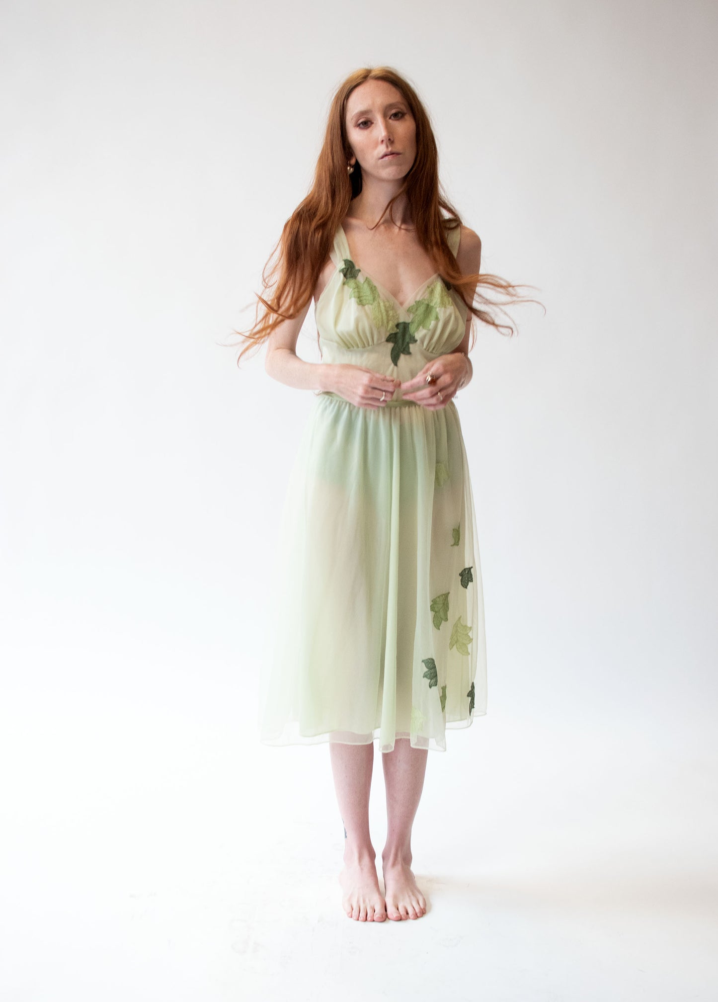 1950s Leaf Applique Nightgown