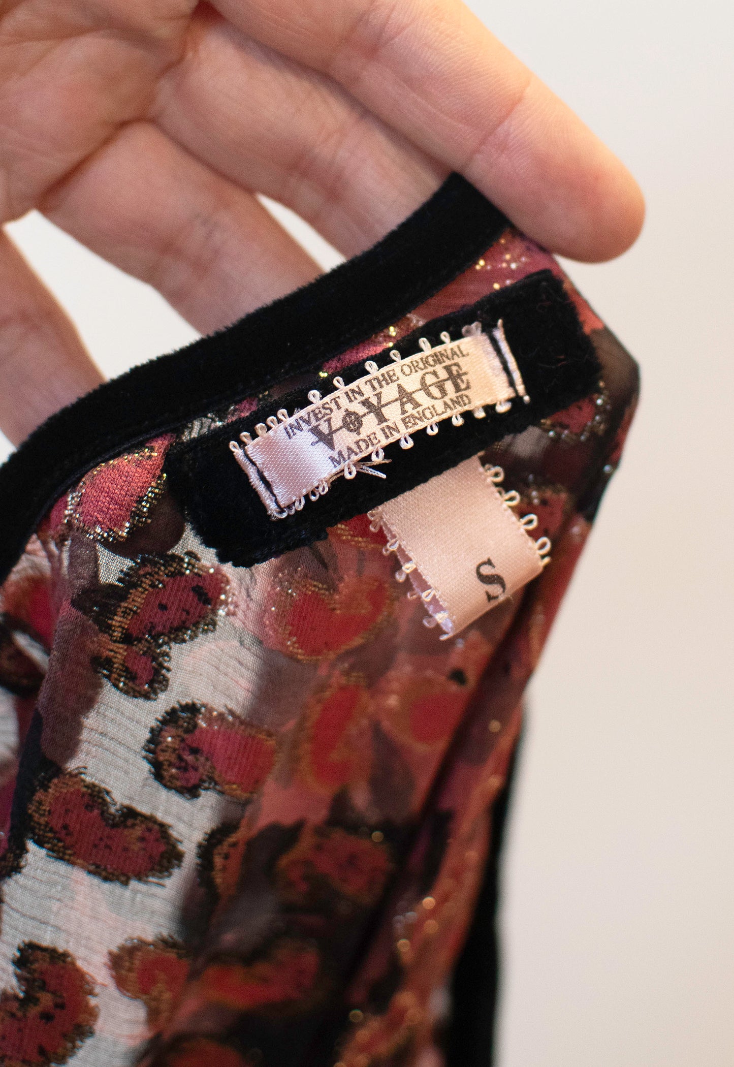 Devoré Velvet Skirt | Voyage Invest in the Original