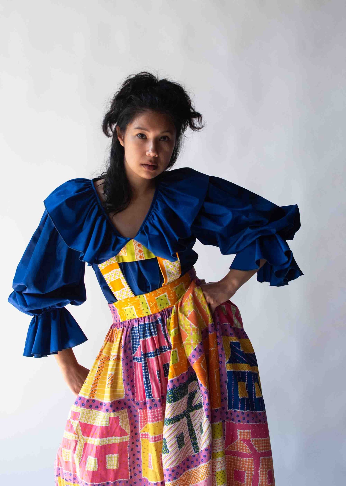 1970s House Print Pinafore | Bill Tice & Gloria Vanderbilt