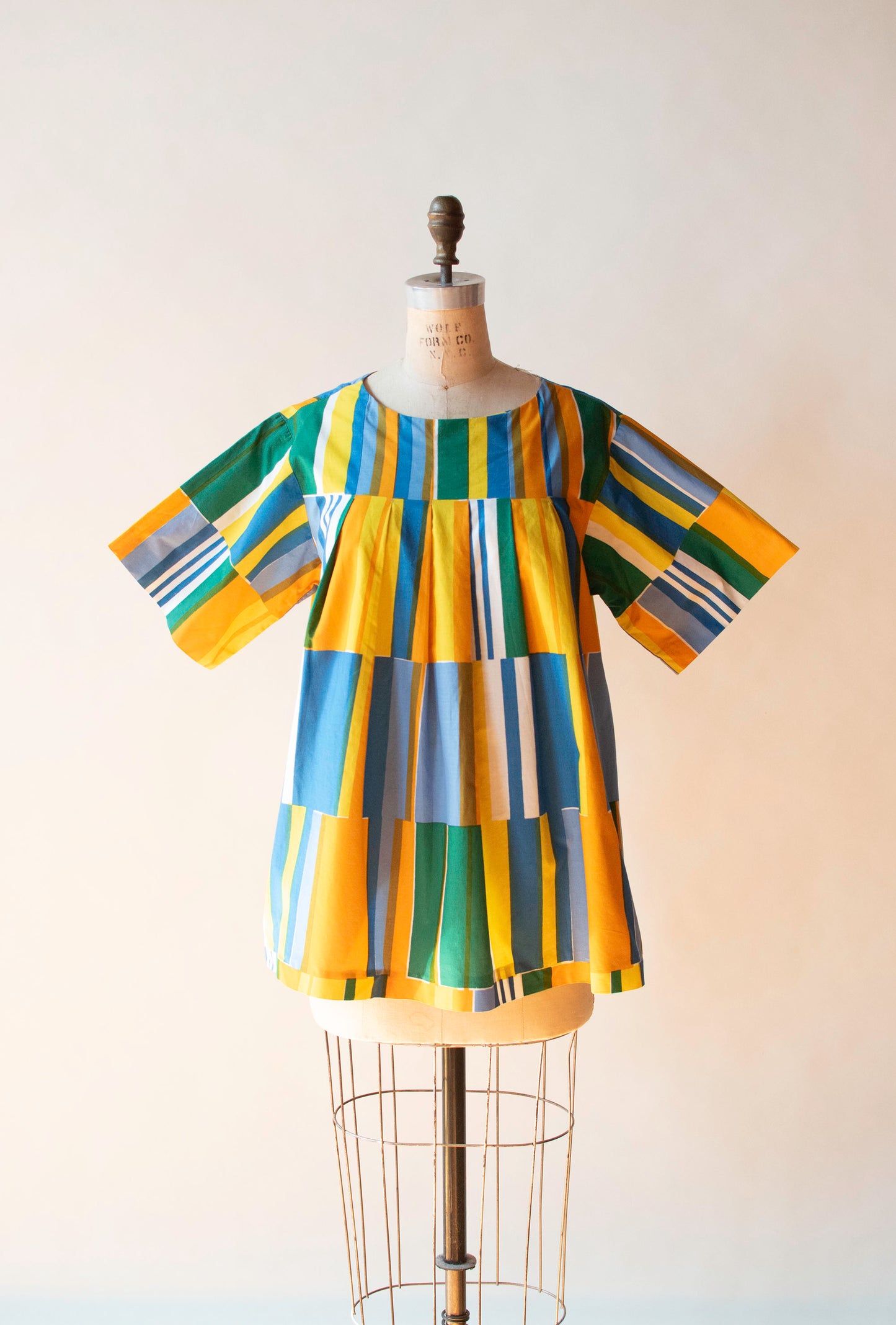Hyppyraita print Tunic | Marimekko 1973
