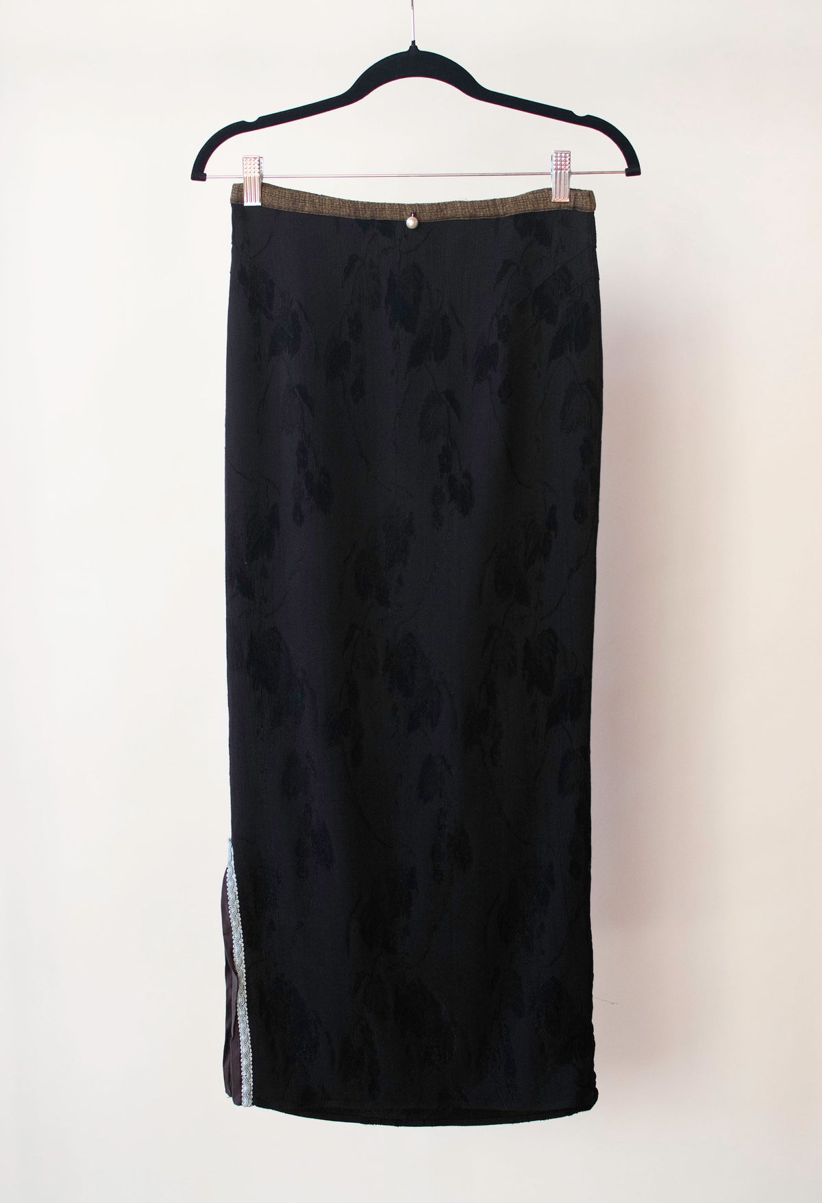 Black Jaquard Skirt | Voyage Invest in the Original