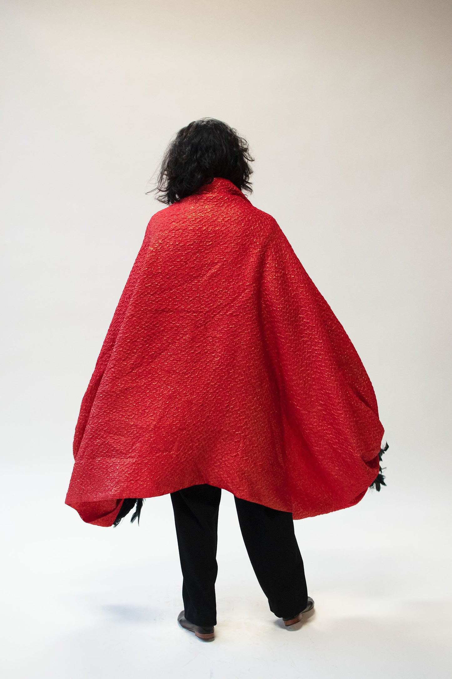 Red Lame Evening Shawl | Isabel Canovas