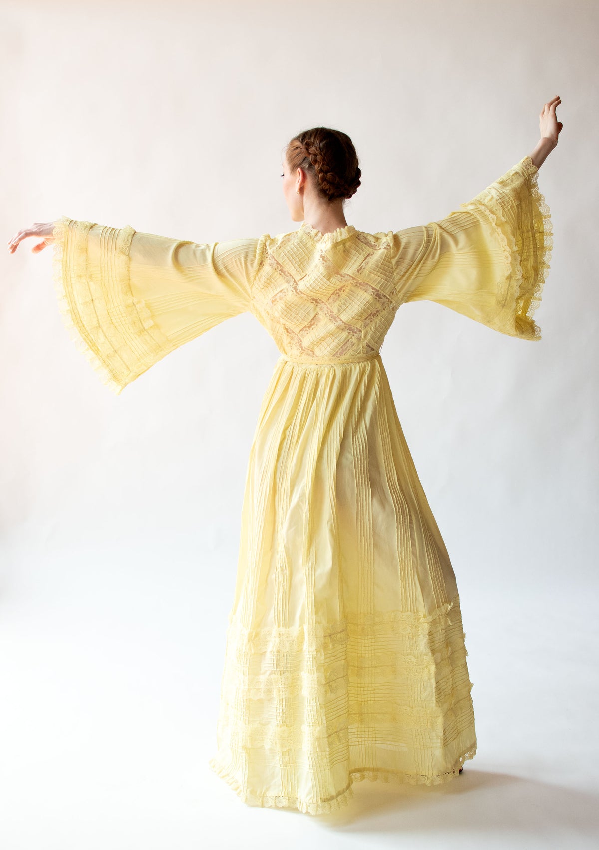 1970s Mexican Wedding Dress