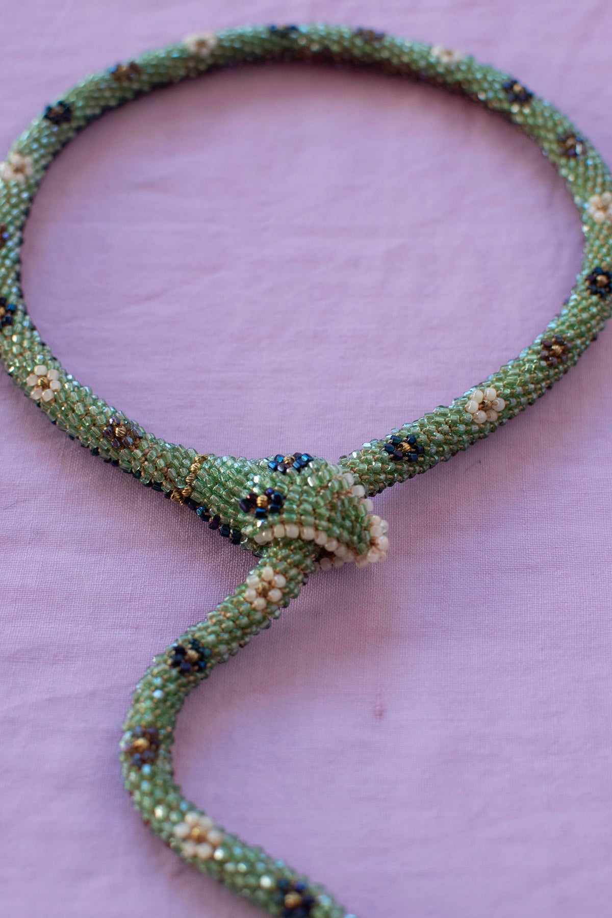 Bead Crochet Snake | Peridot Flower