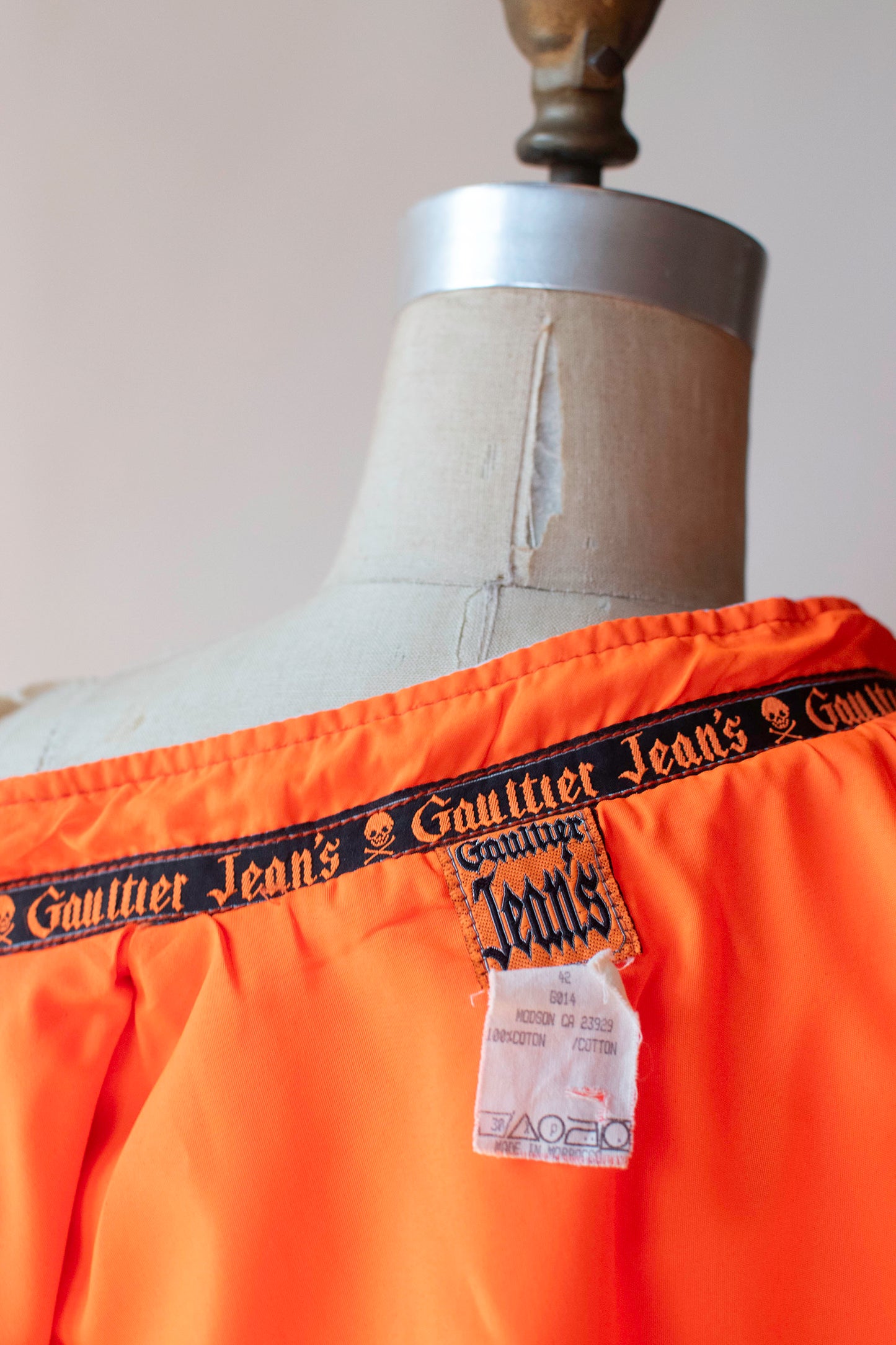 White Jacket w/ Contrast Stitching | Gaultier Jeans