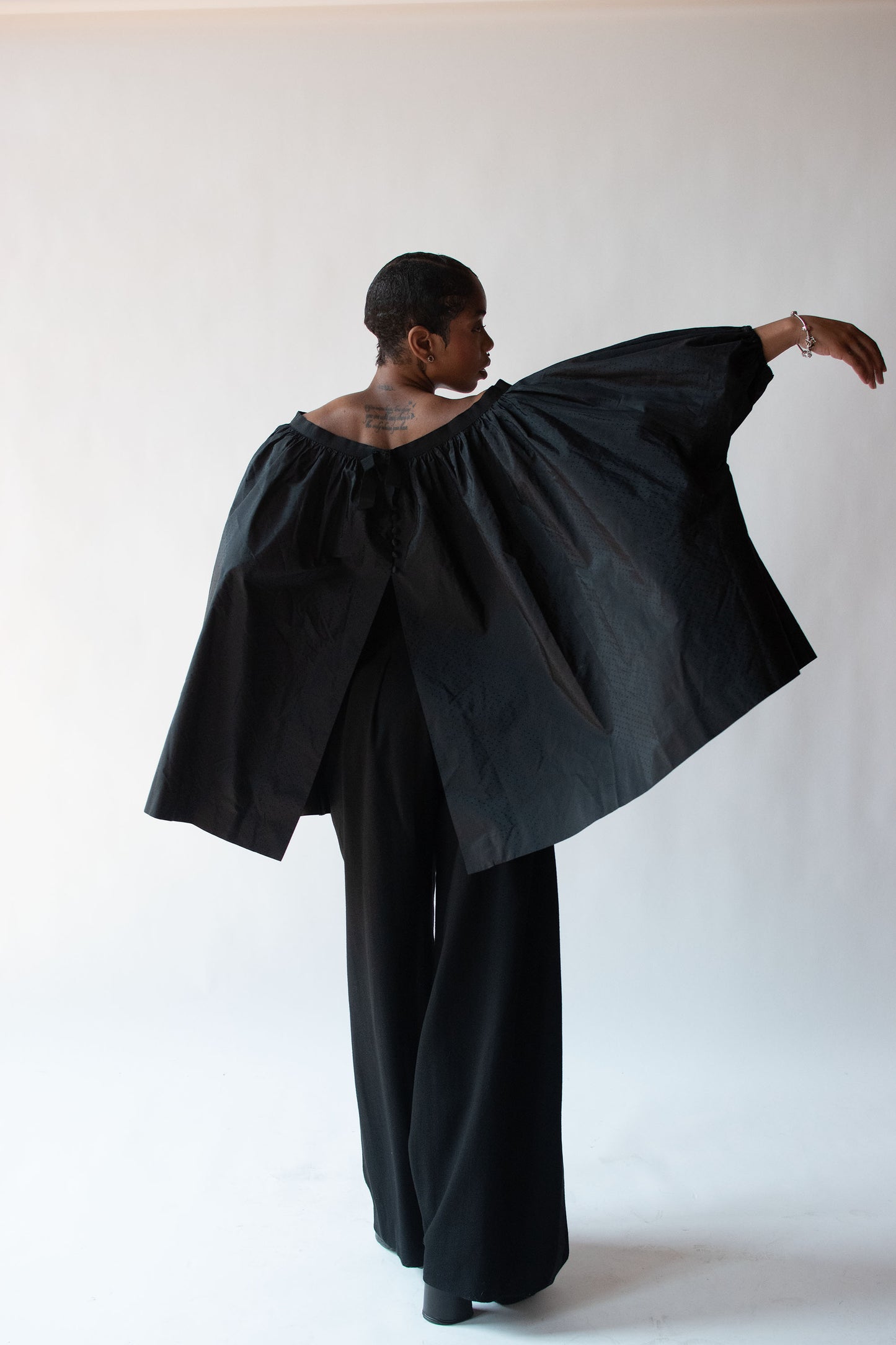 1990s Open Back Off the Shoulder Silk Blouse | Isaac Mizrahi