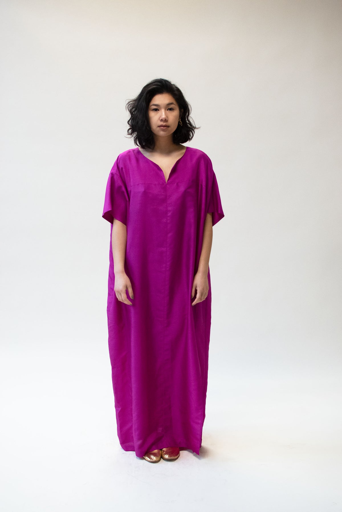 1990s Magenta Silk Caftan | Donna Karan