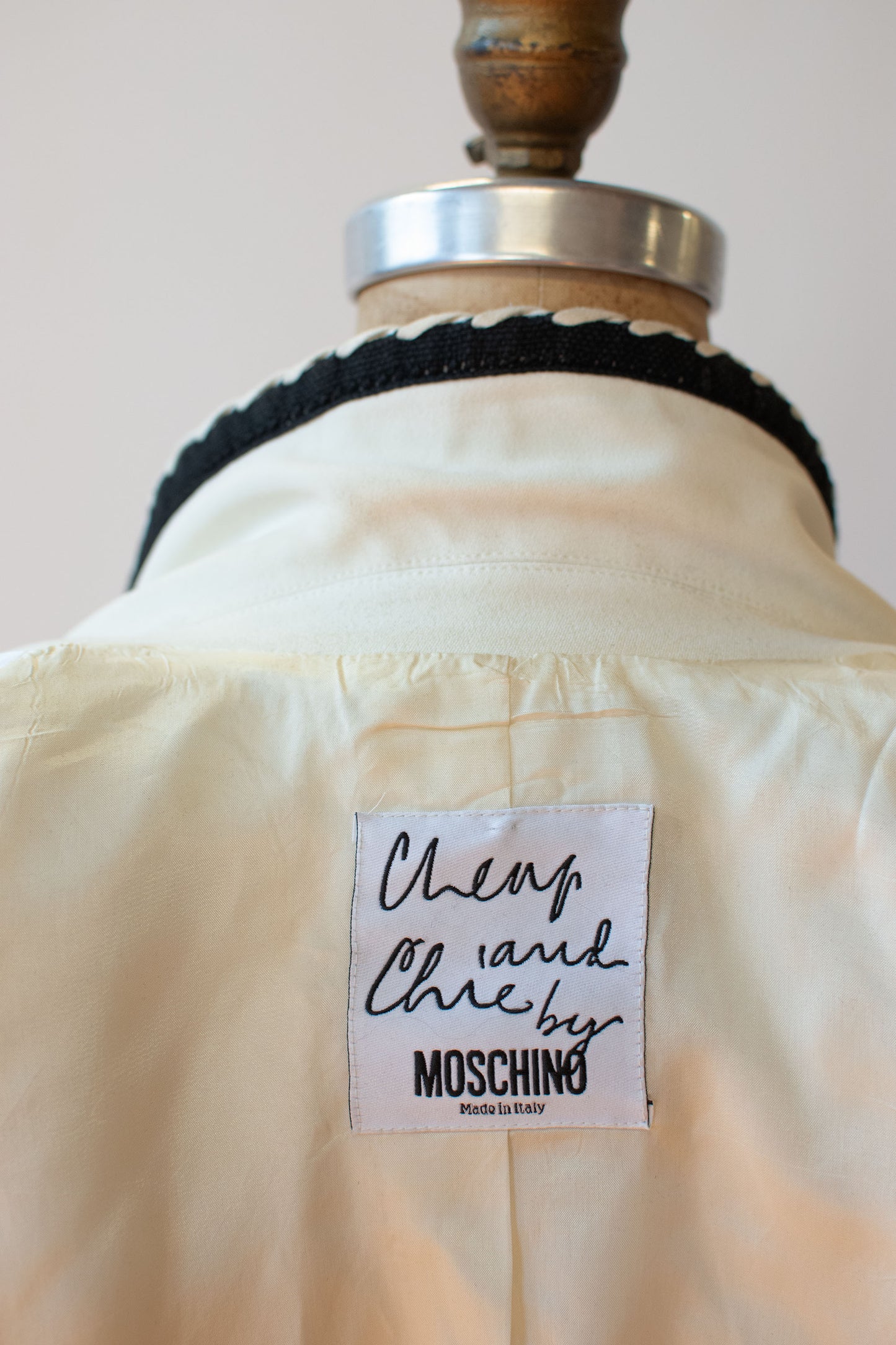 Whipstich trim Cropped Jacket | Moschino Cheap & Chic