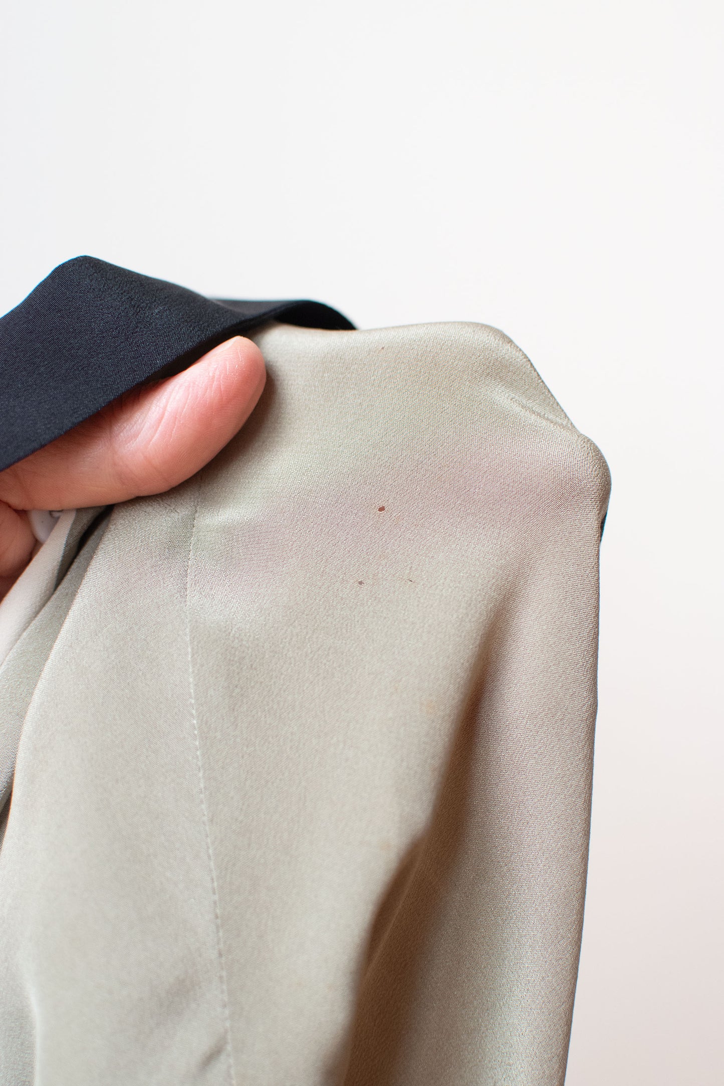 1980s Greyhoud Print Silk Blouse | Michael Vollbracht