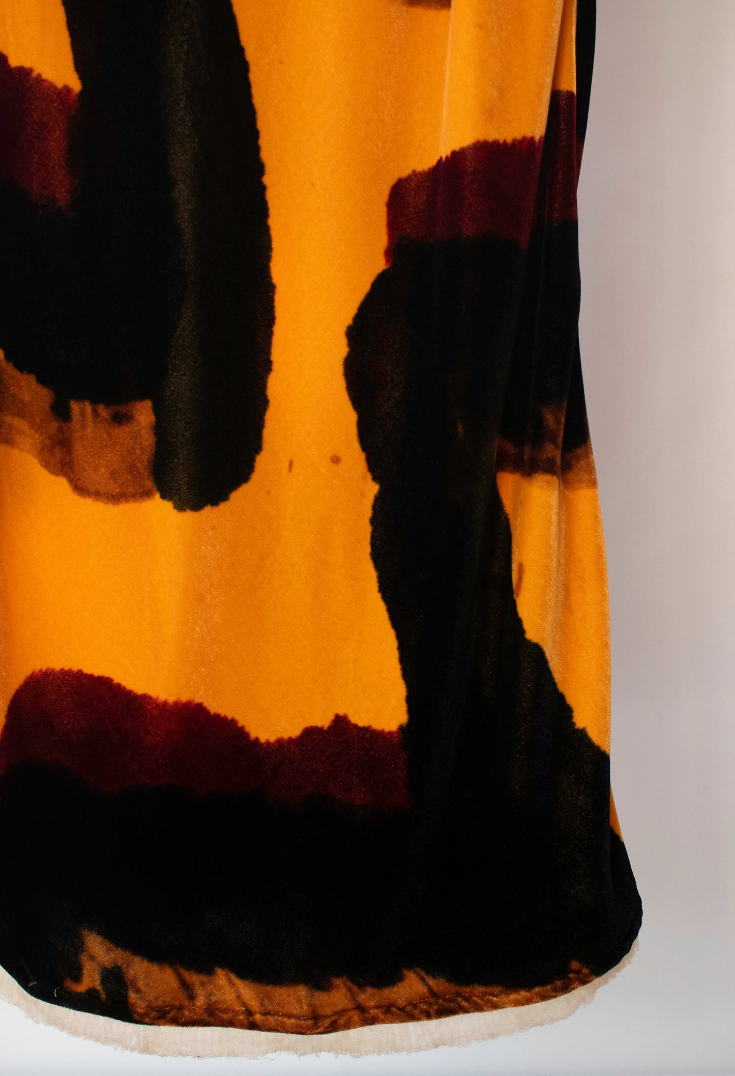 Velvet skirt | Voyage Invest in the Original