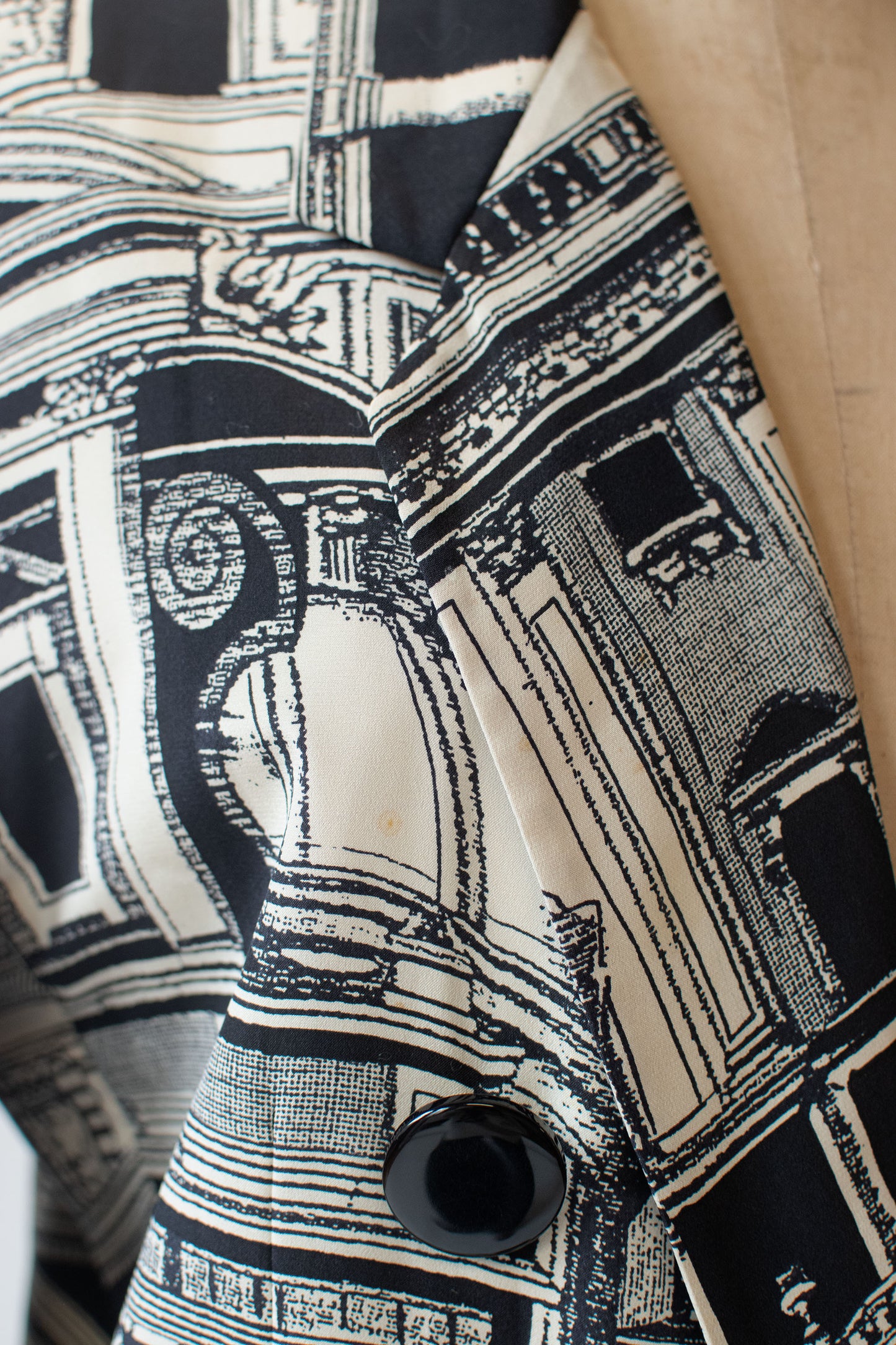 Architectural Print Blazer | Genny