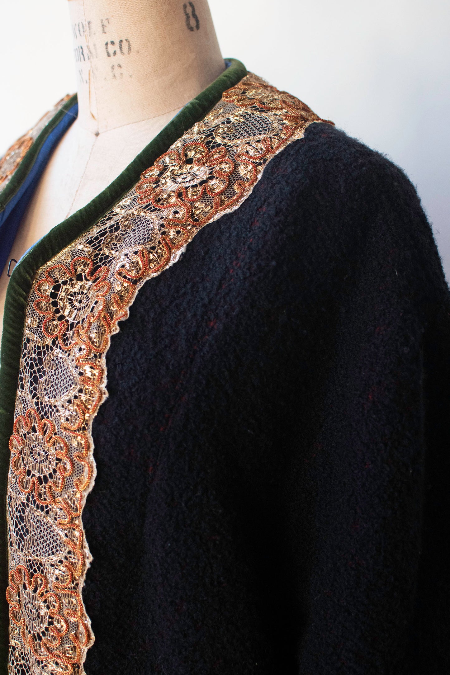 Boucle Coat | Voyage Invest in the Original