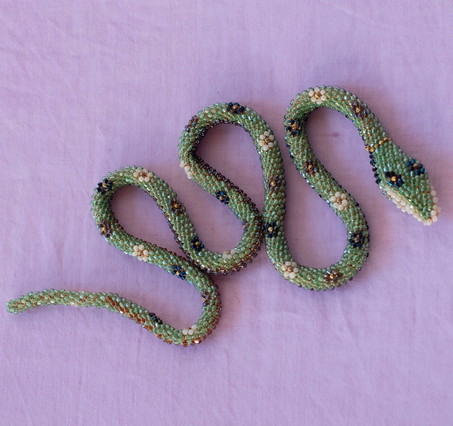 Bead Crochet Snake | Peridot Flower