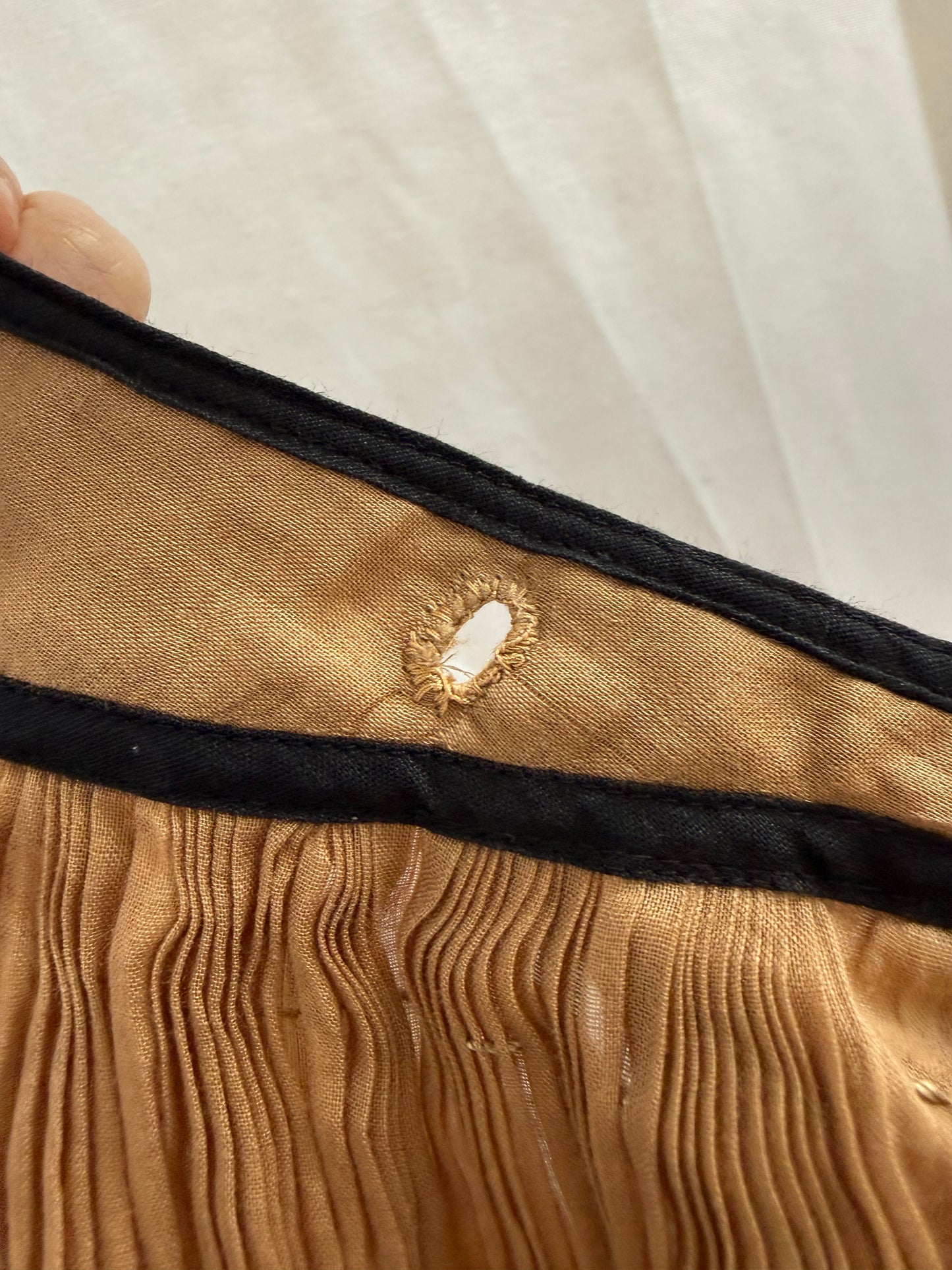 Pleated Skirt W/ Ties | Geoffrey Beene Beene Bag