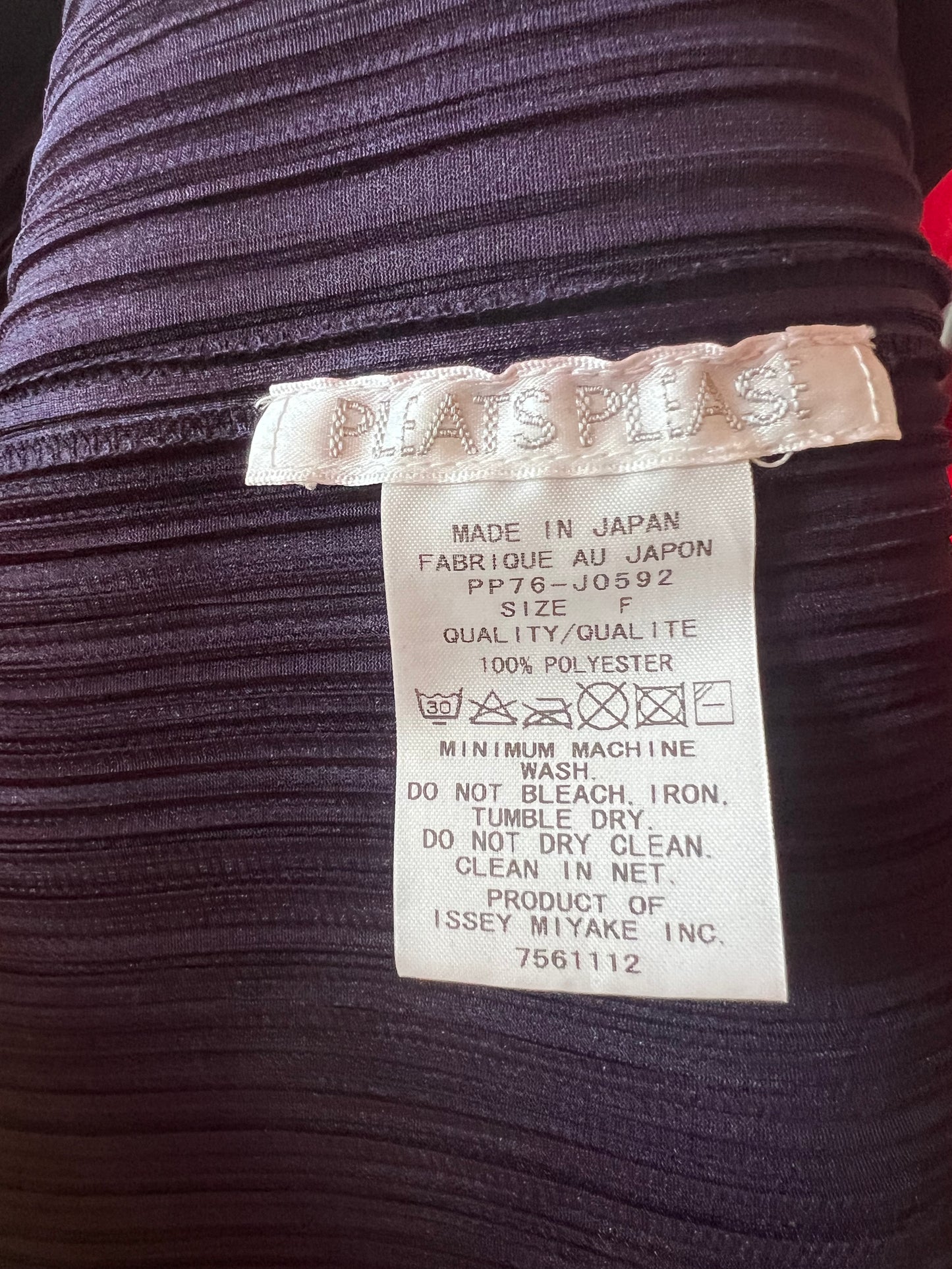 Plum Plisse Jacket | Issey Miyake