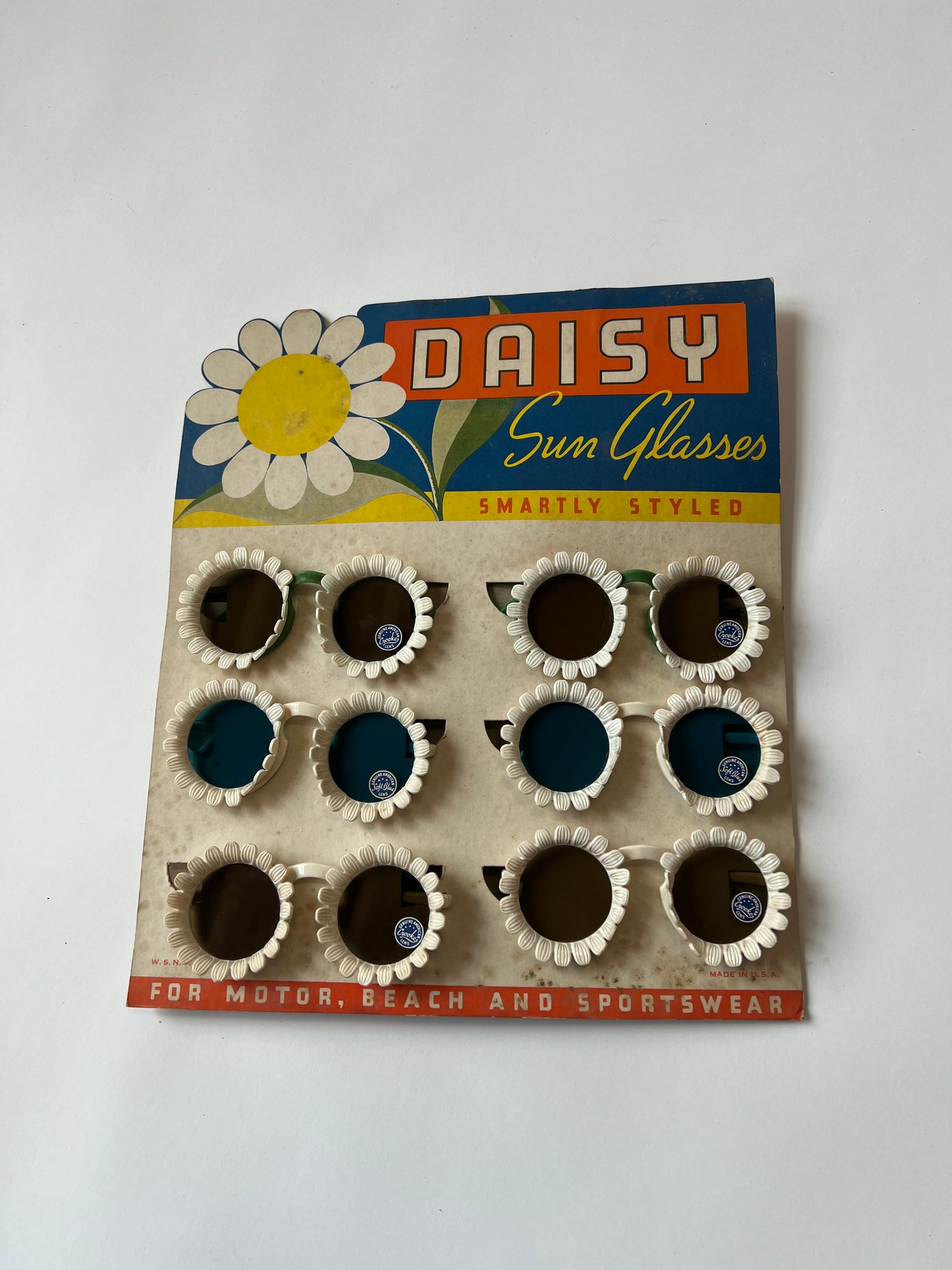 1940s Daisy Sunglasses | Green Temples