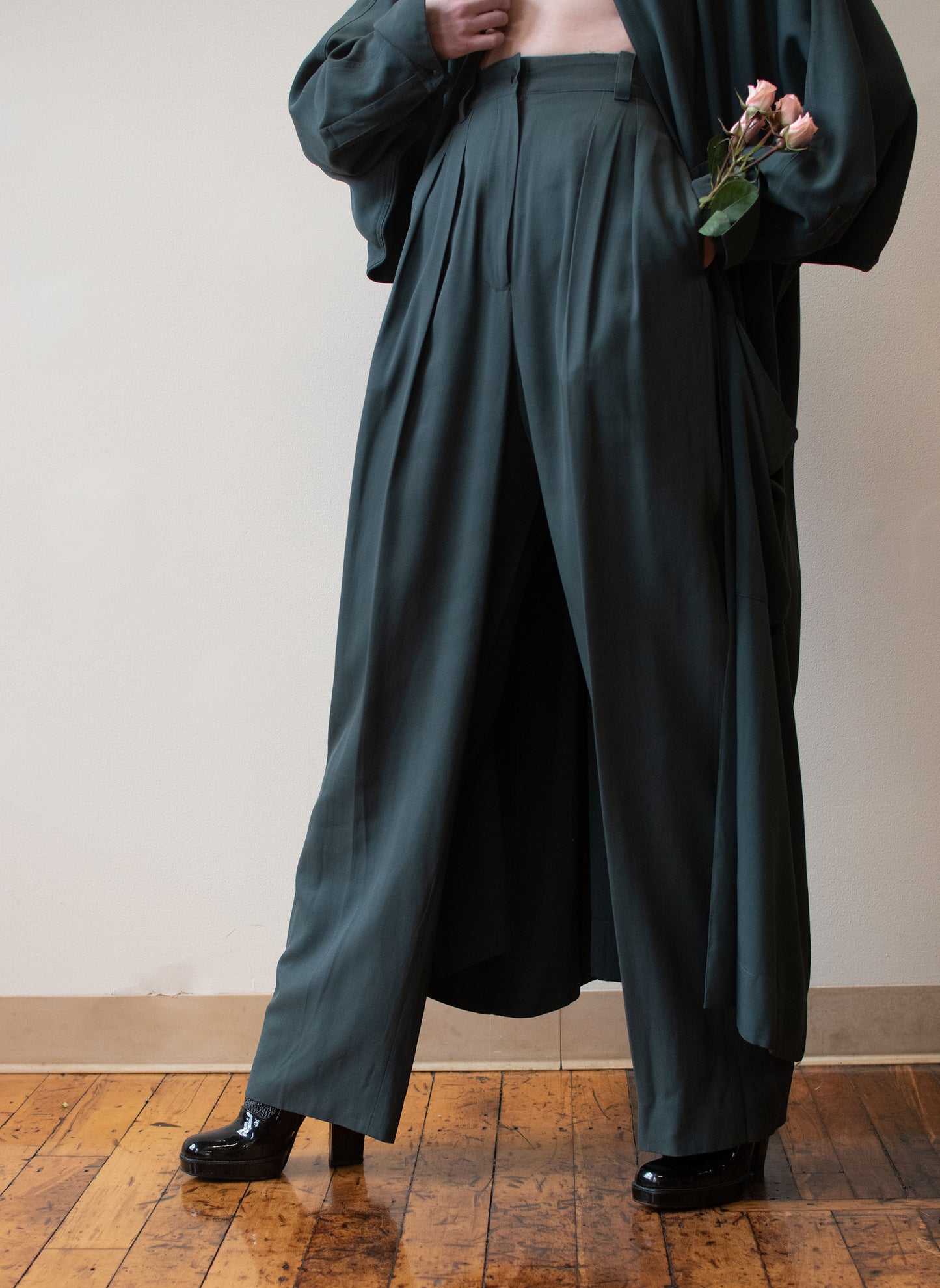 Alaïa Pants Set | A Virtual Affair