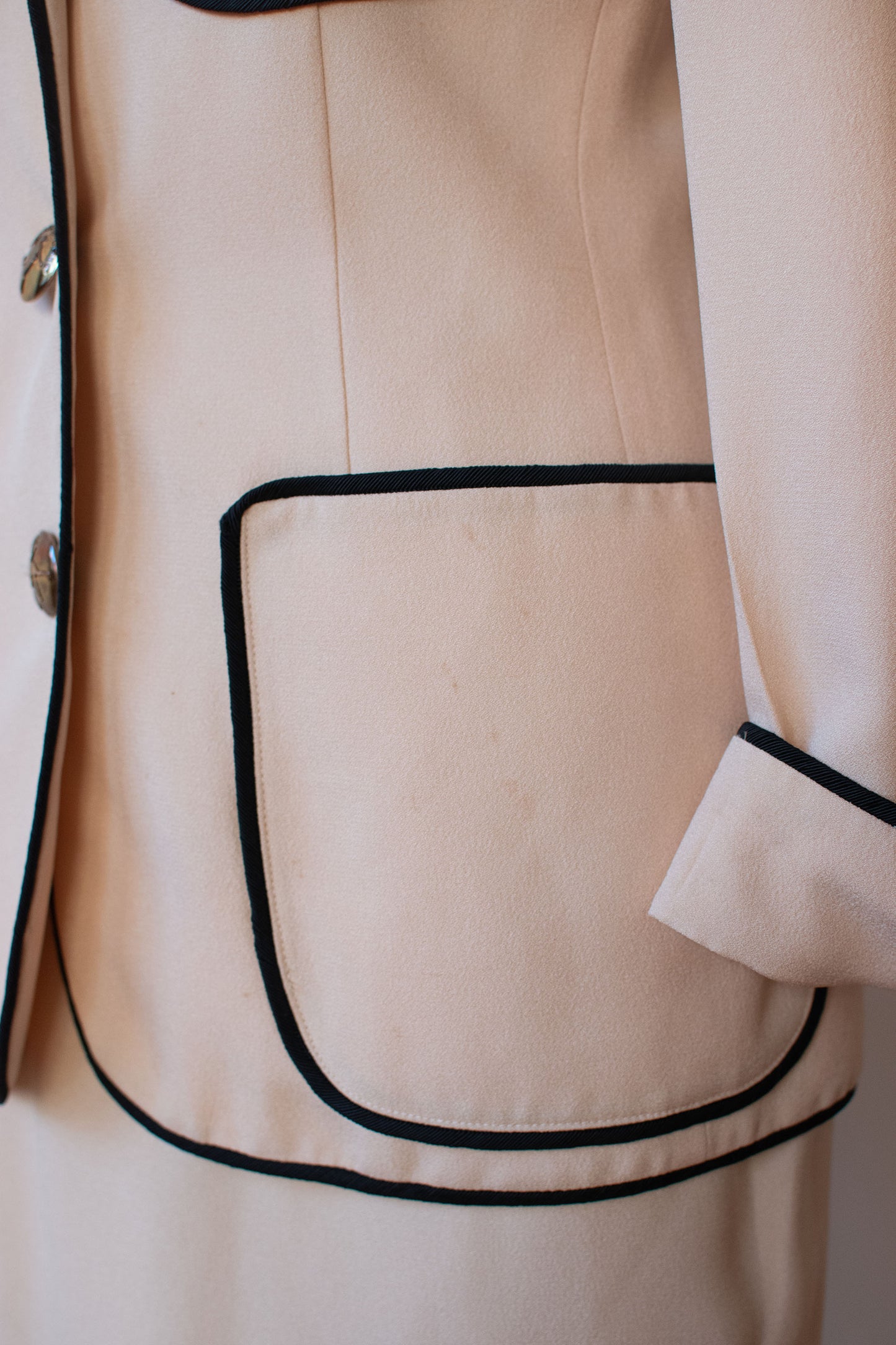 1980s Cream Suit | Moschino Cheap & Chic