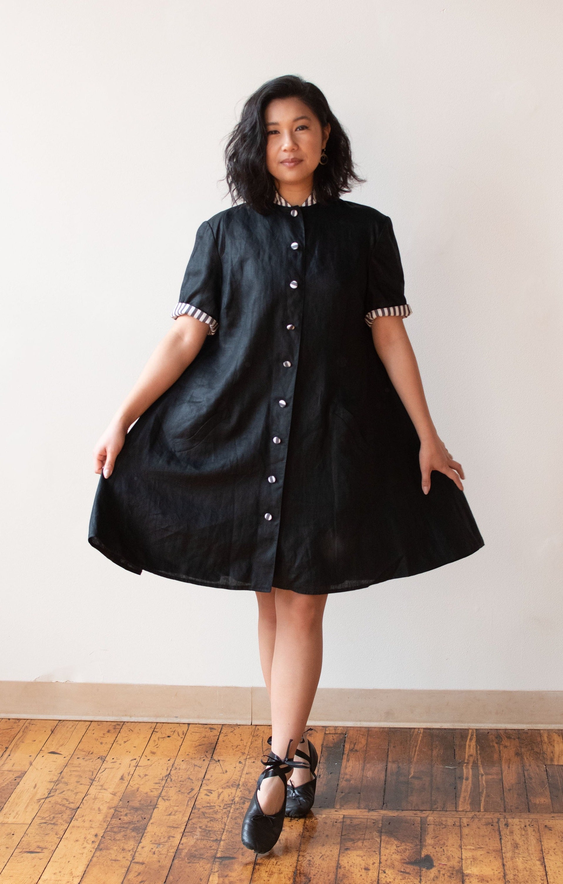 Black linen clearance dress with pockets