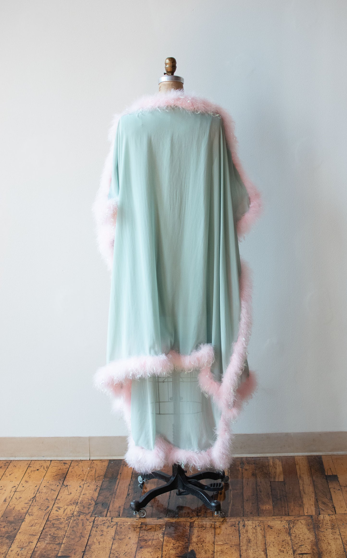 Mint Feather Trim Peignoir | Natori