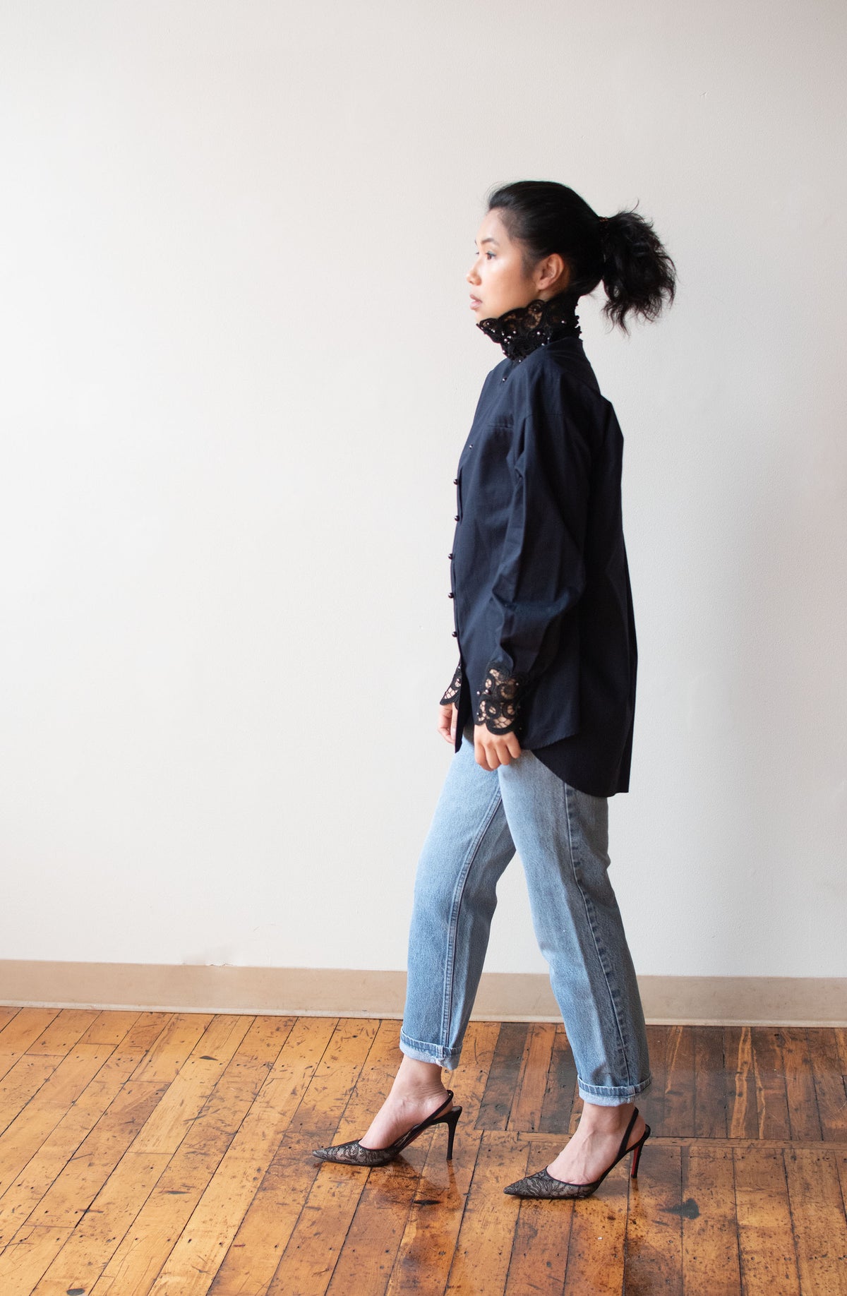 Navy Blue Lace Collar Blouse | Romeo Gigli