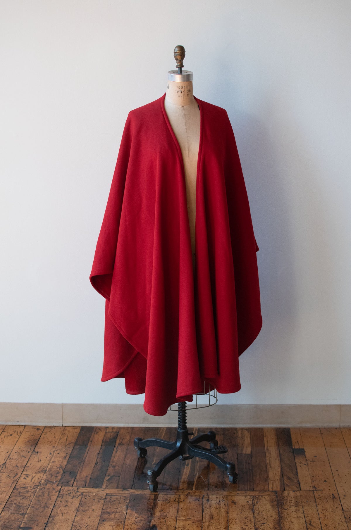 Red Cape | Norma Kamali