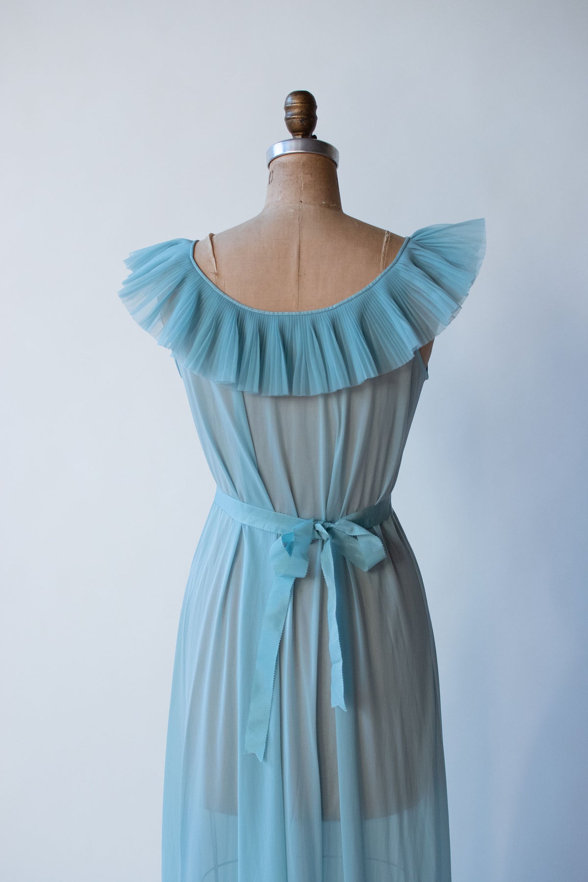 1950s Pleated Nightgown