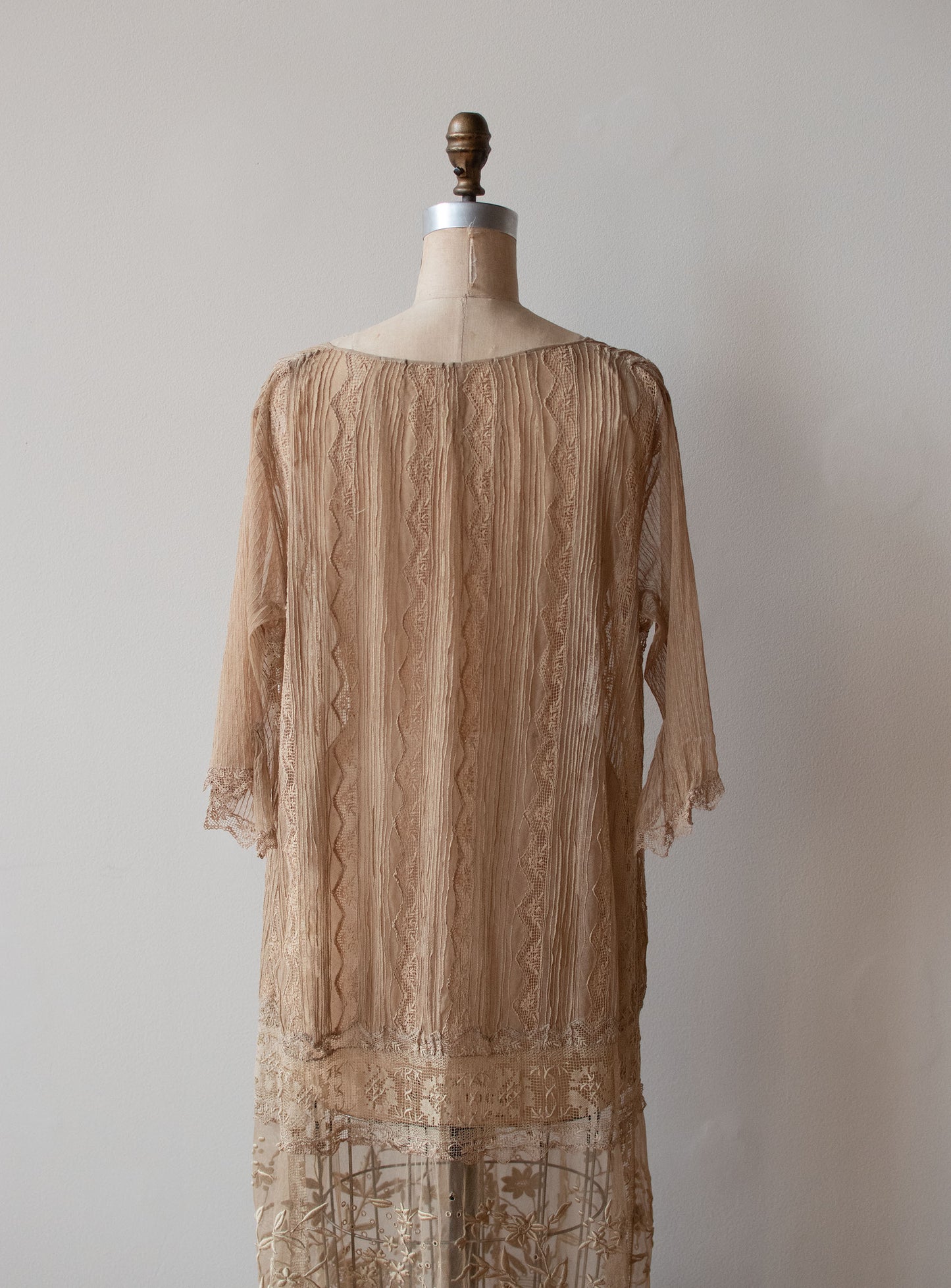 1910s Ecru Lace Dress