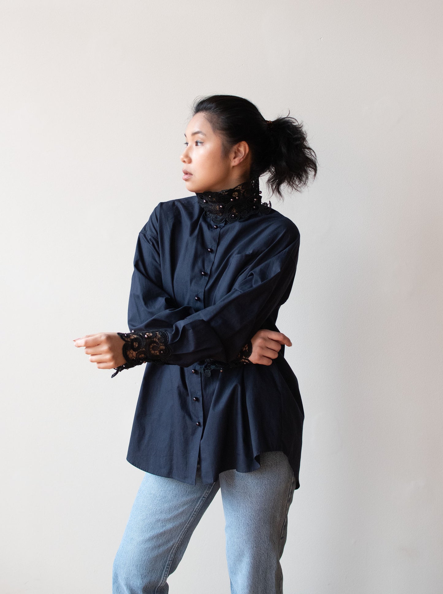 Navy Blue Lace Collar Blouse | Romeo Gigli