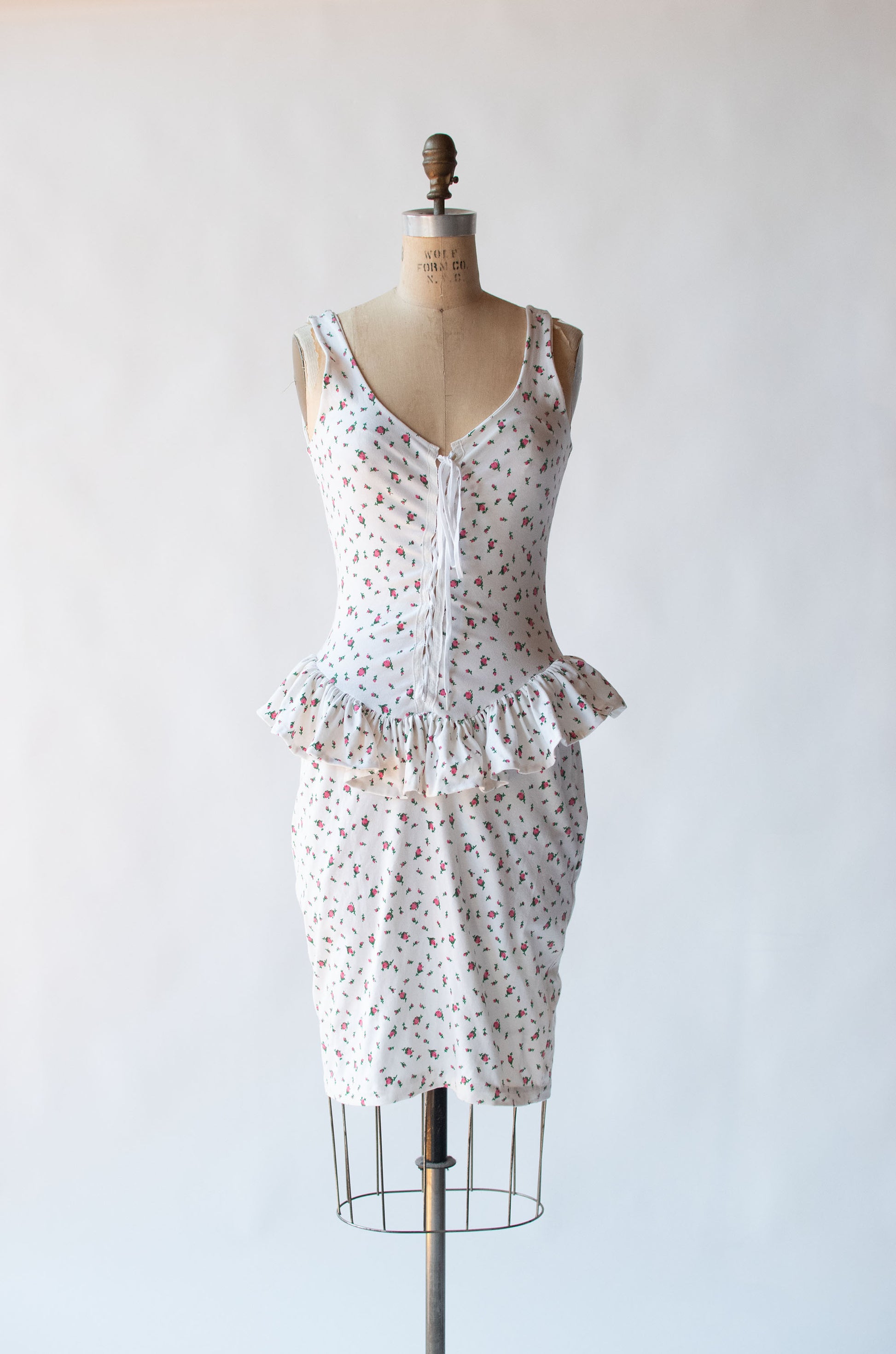 betsey johnson spider rose peplum dress Betsey Johnson | Dresses | Betsey Johnson Rose Topiary Dress