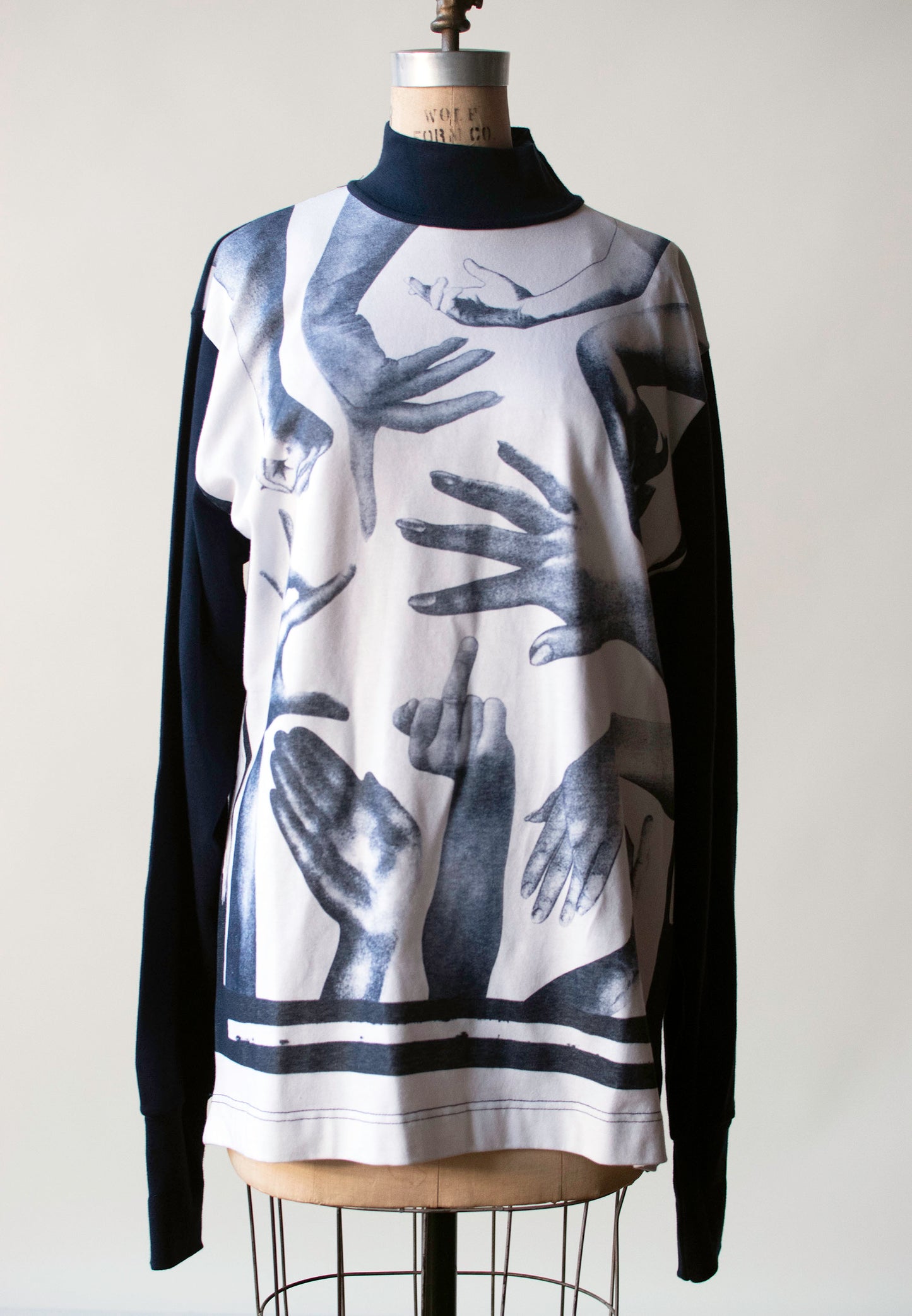 1990s Hands print T-shirt | Jean Paul Gaultier