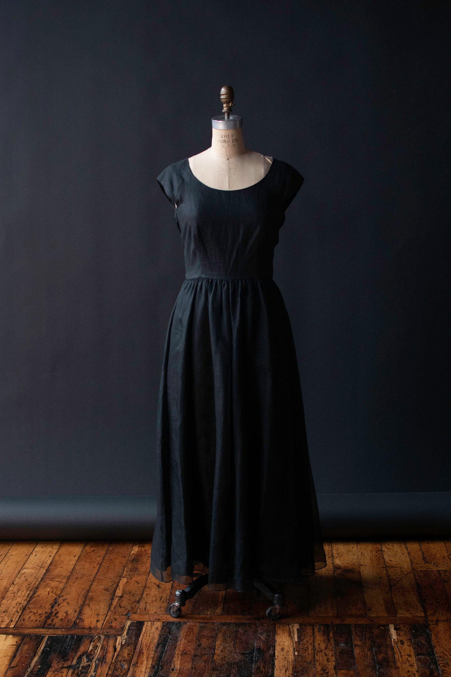 1990s Linen & Organza Dress | Elizabeth Wayman