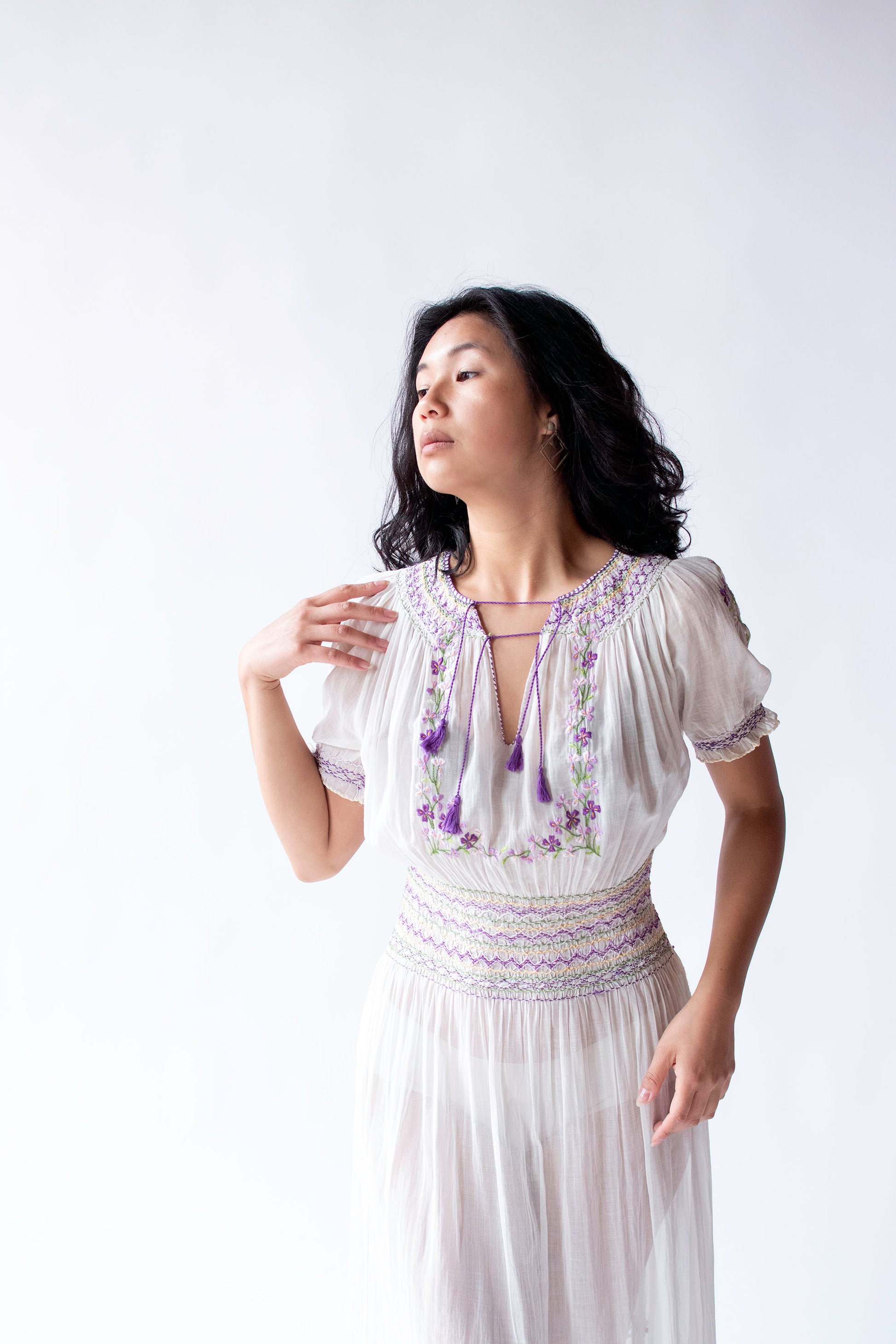 hungarian embroidered dress Vintage Embroidered Hungarian Dress