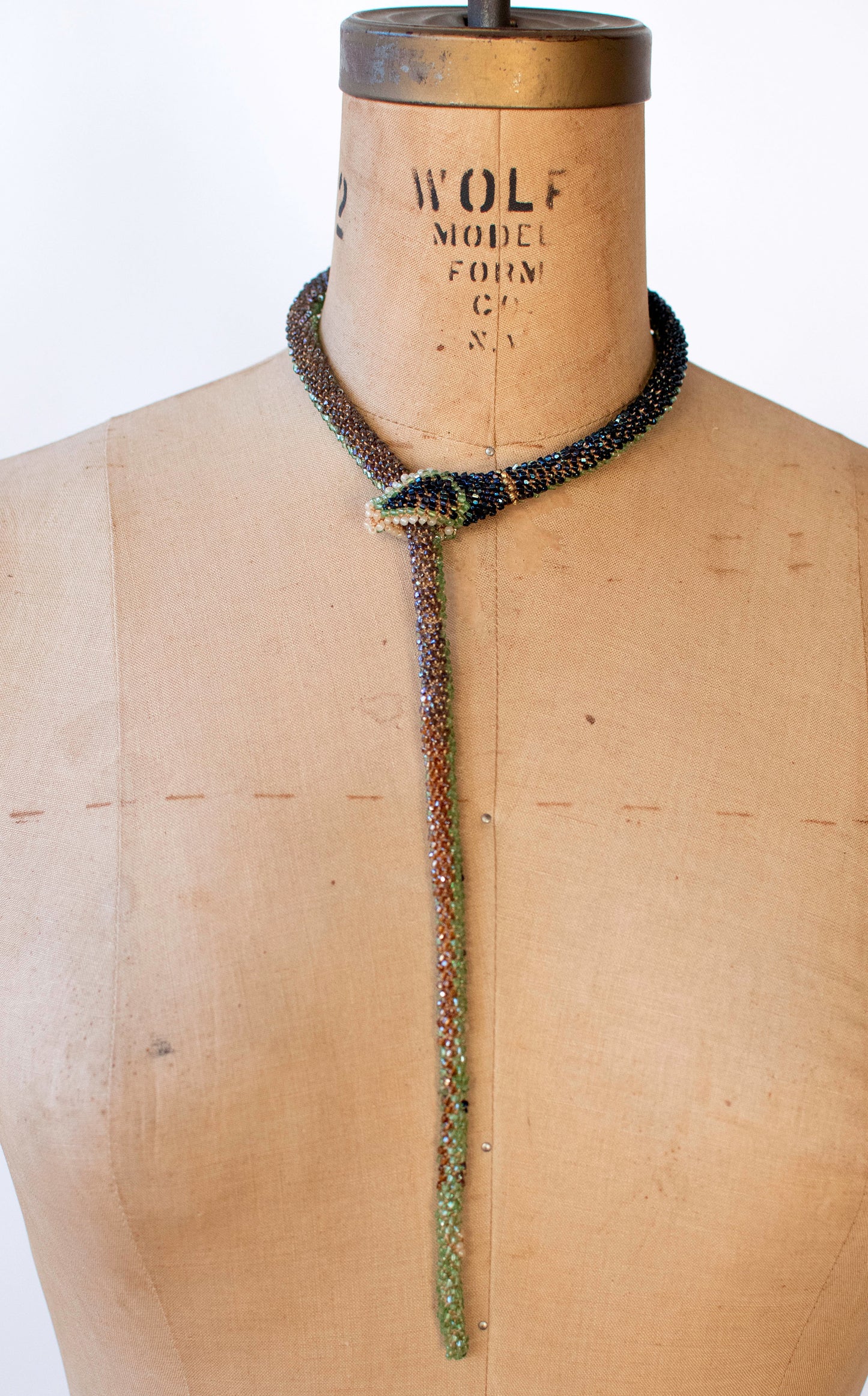 Bead Crochet Snake | Peridot Flower