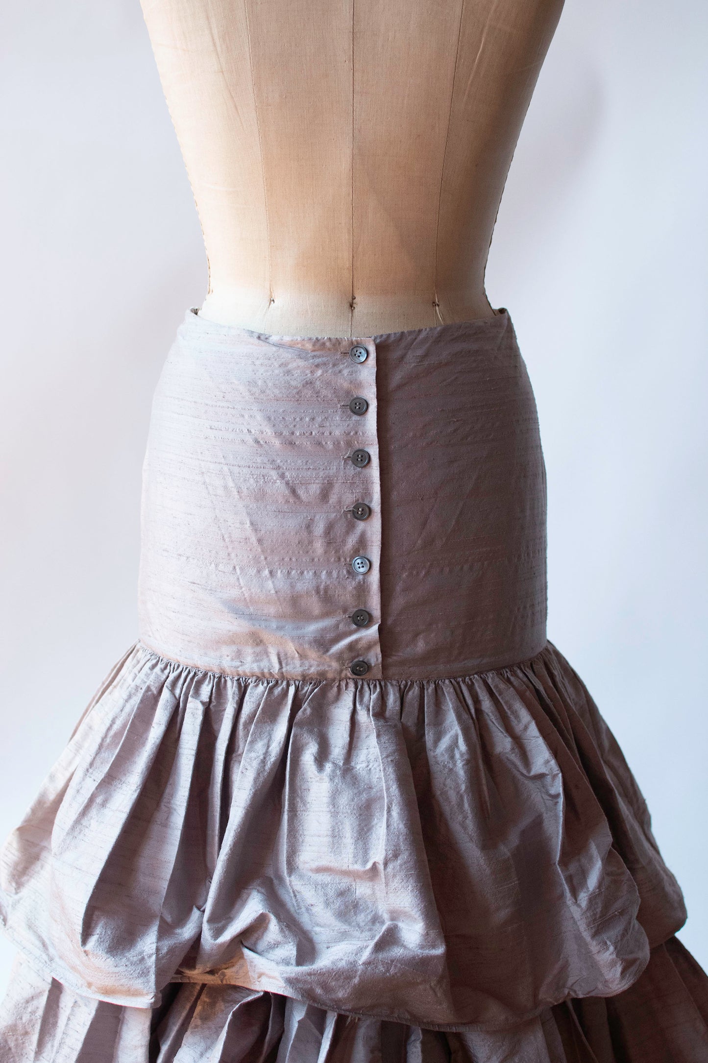 Putty Silk Ruffled Skirt | Romeo Gigli for Callaghan