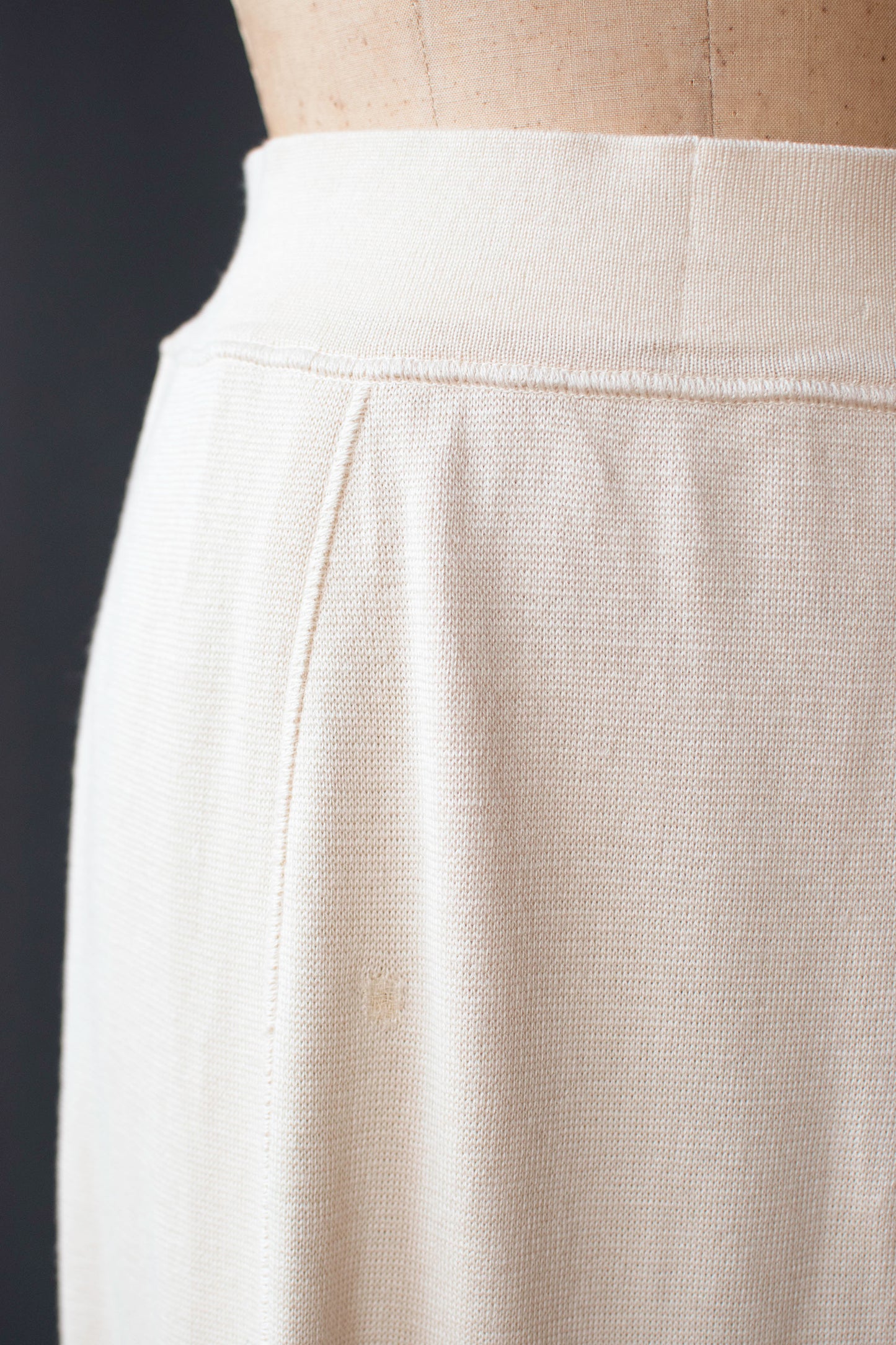 Petal Hem Knit Skirt | Kaat Tilley