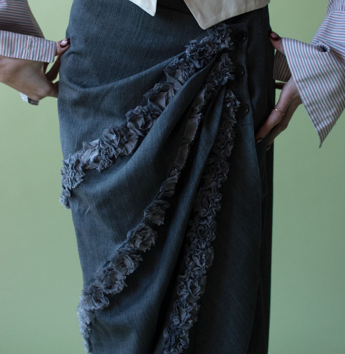 Ruffled Gray Skirt | Romeo Gigli