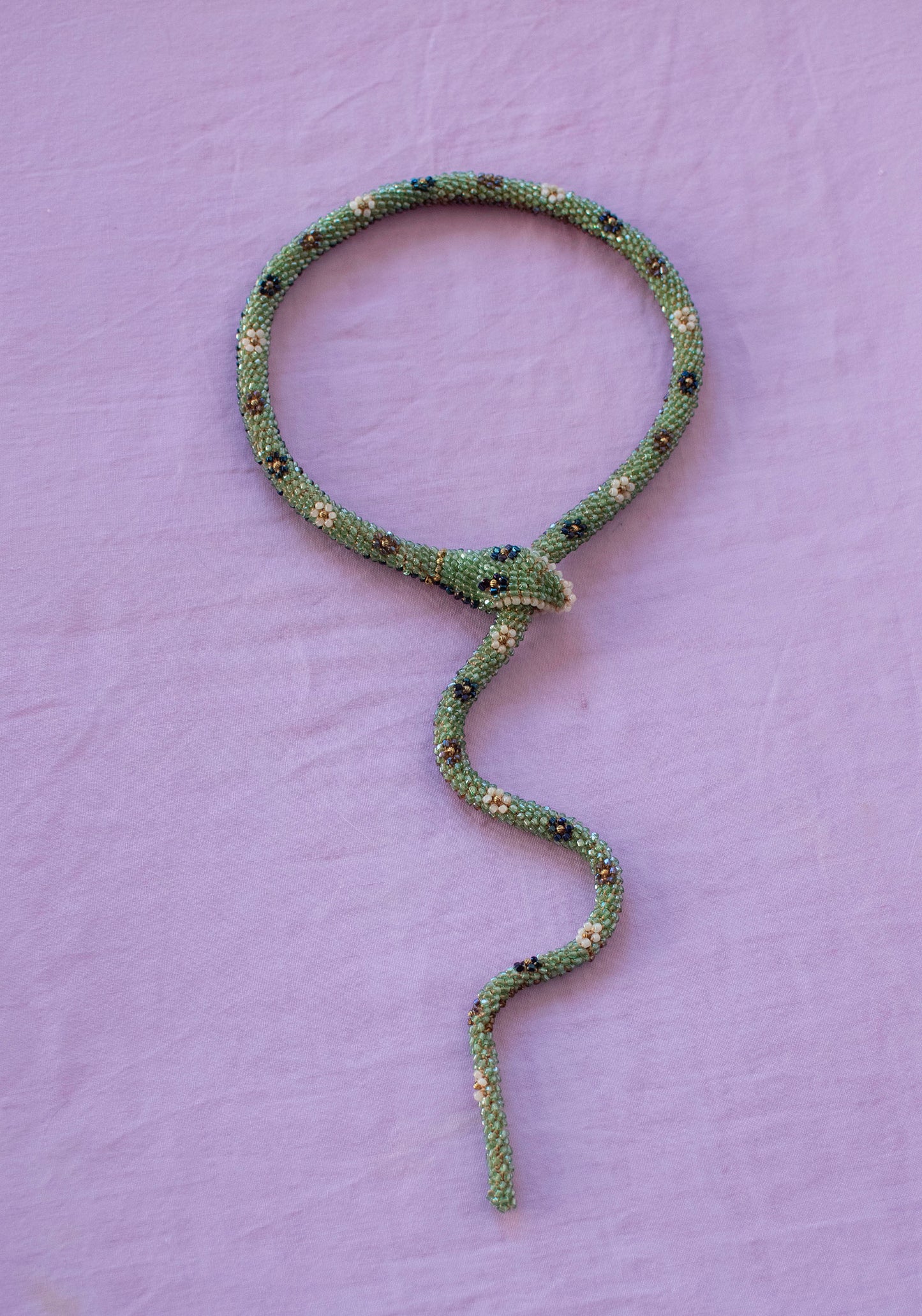 Bead Crochet Snake | Peridot Flower