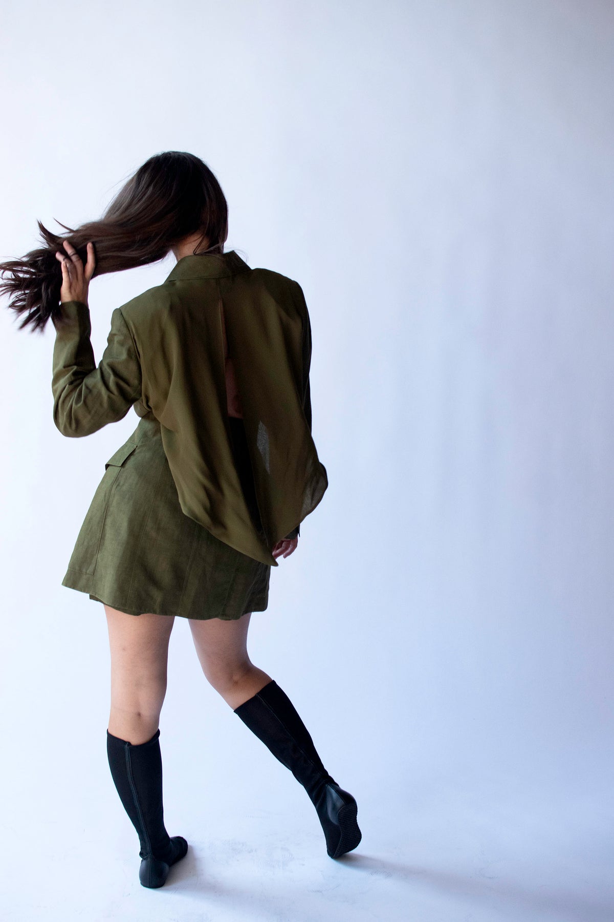 Olive Shorts Suit | Claude Montana