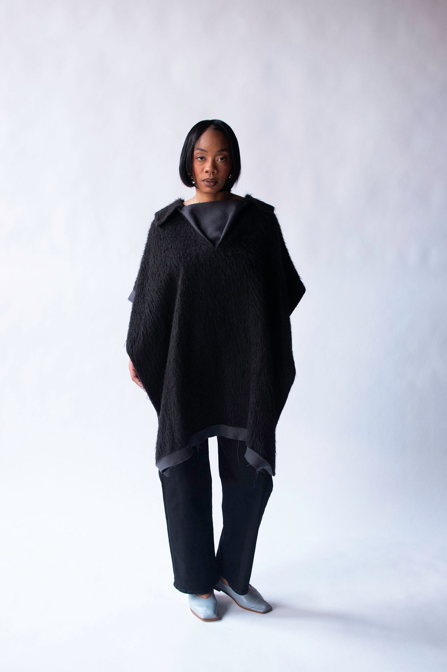 Shaggy Cape | TER ET BANTINE