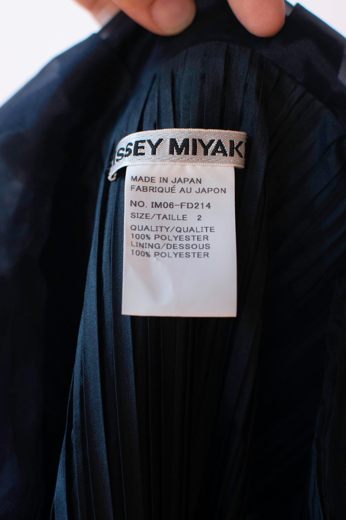 Navy Jacket | Issey Miyake