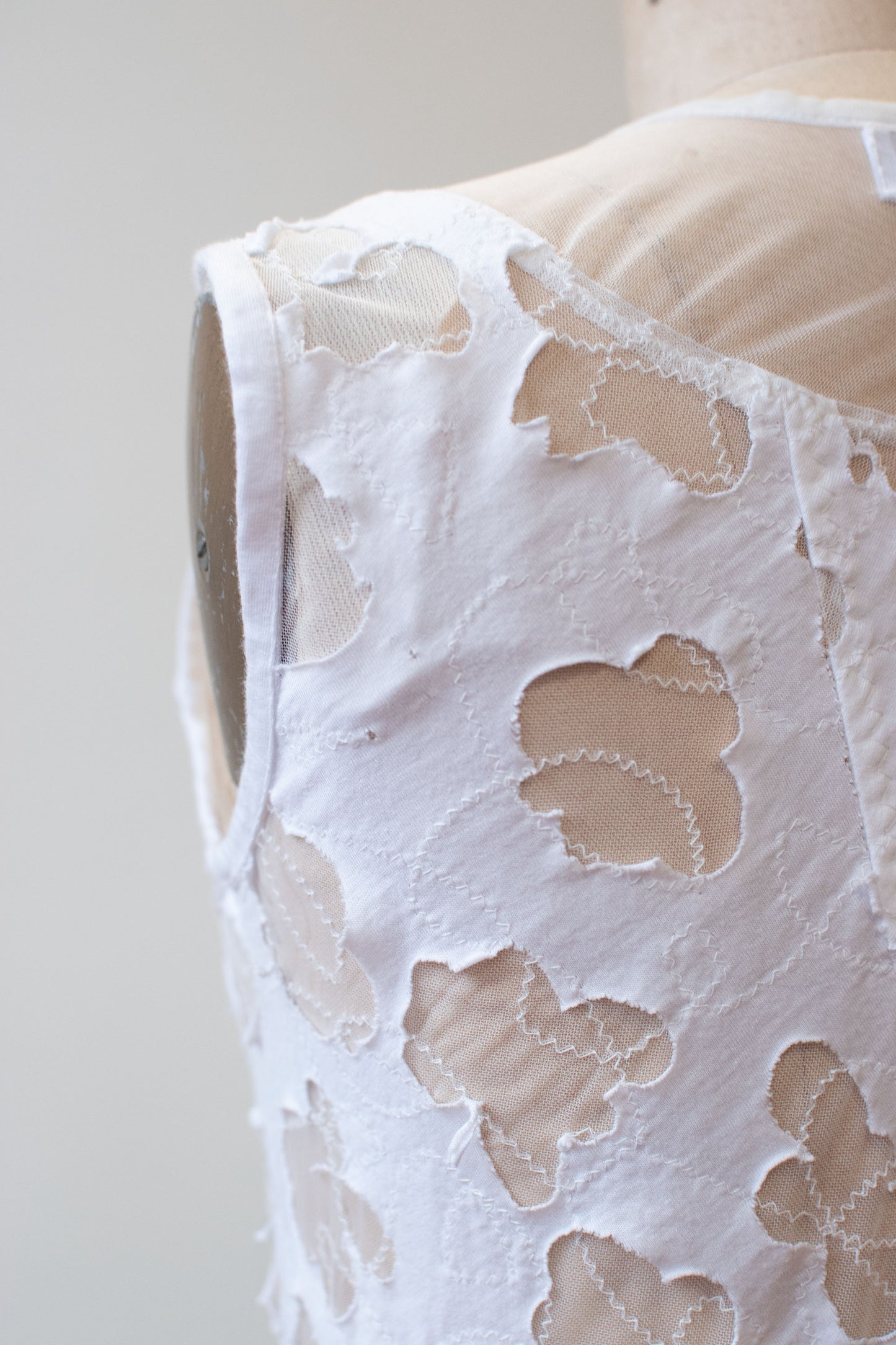 Deconstructed White Dress | Yoshiki Hishinuma